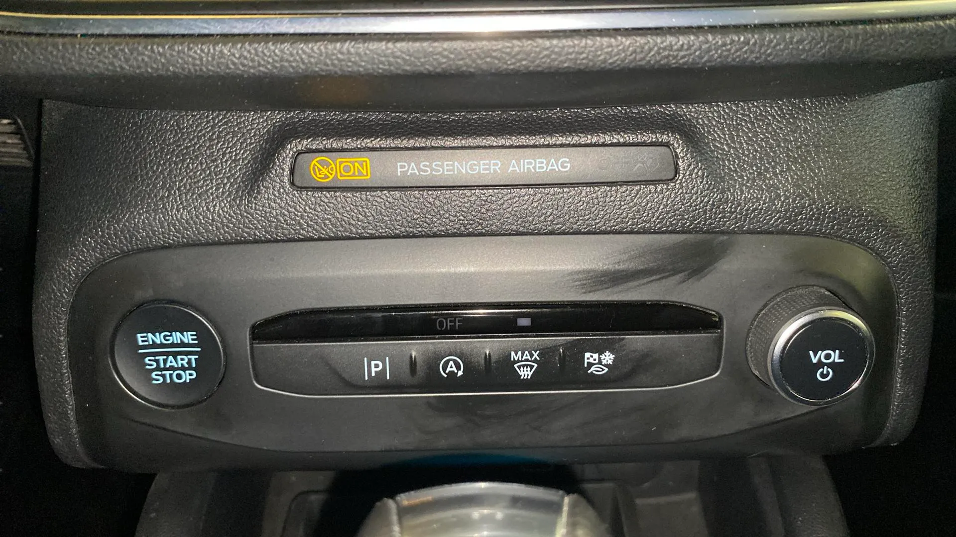 Ford Focus 1.0 EcoBoost MHEV Active X - foto 23