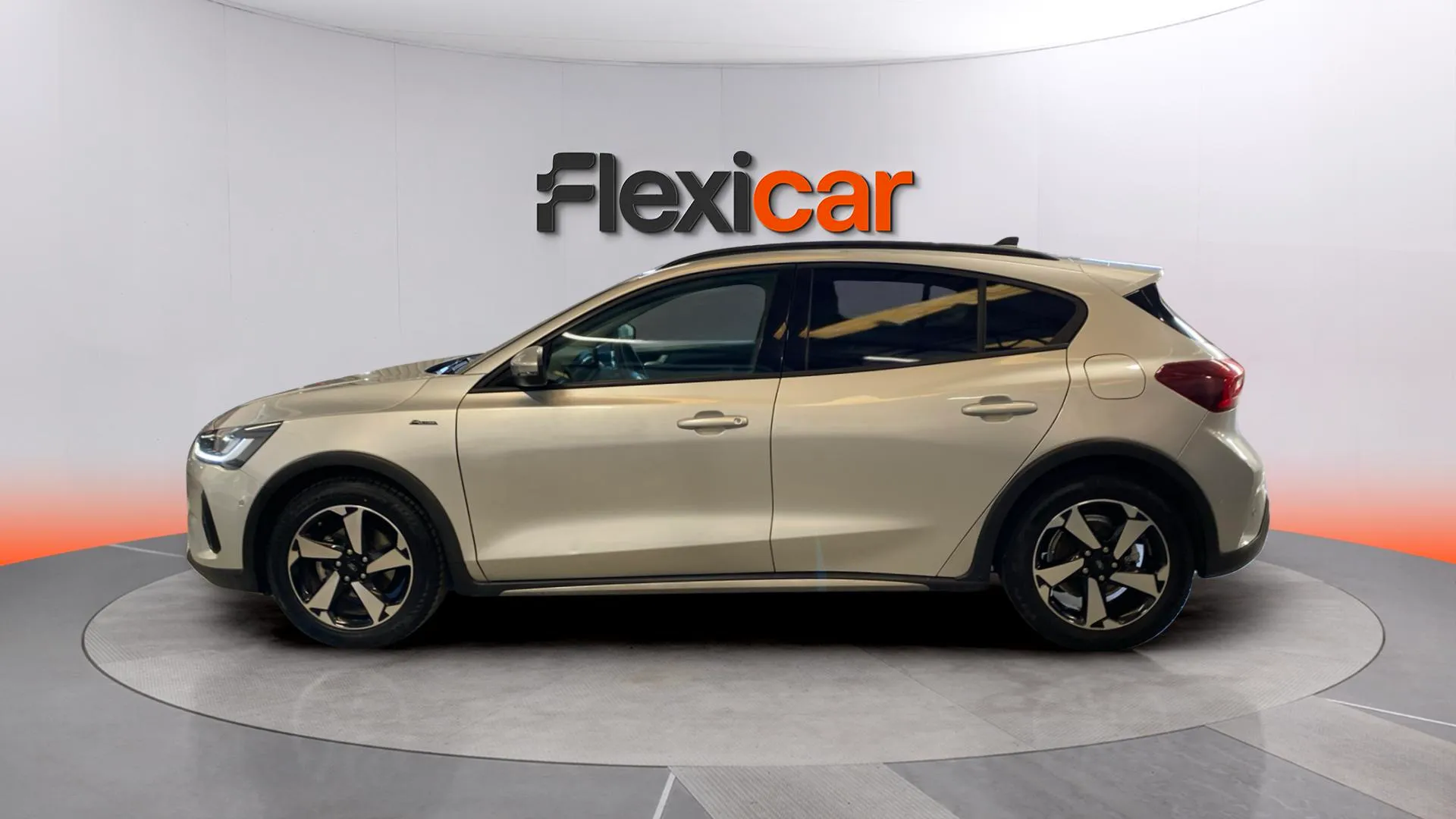 Ford Focus 1.0 EcoBoost MHEV Active X - foto 5