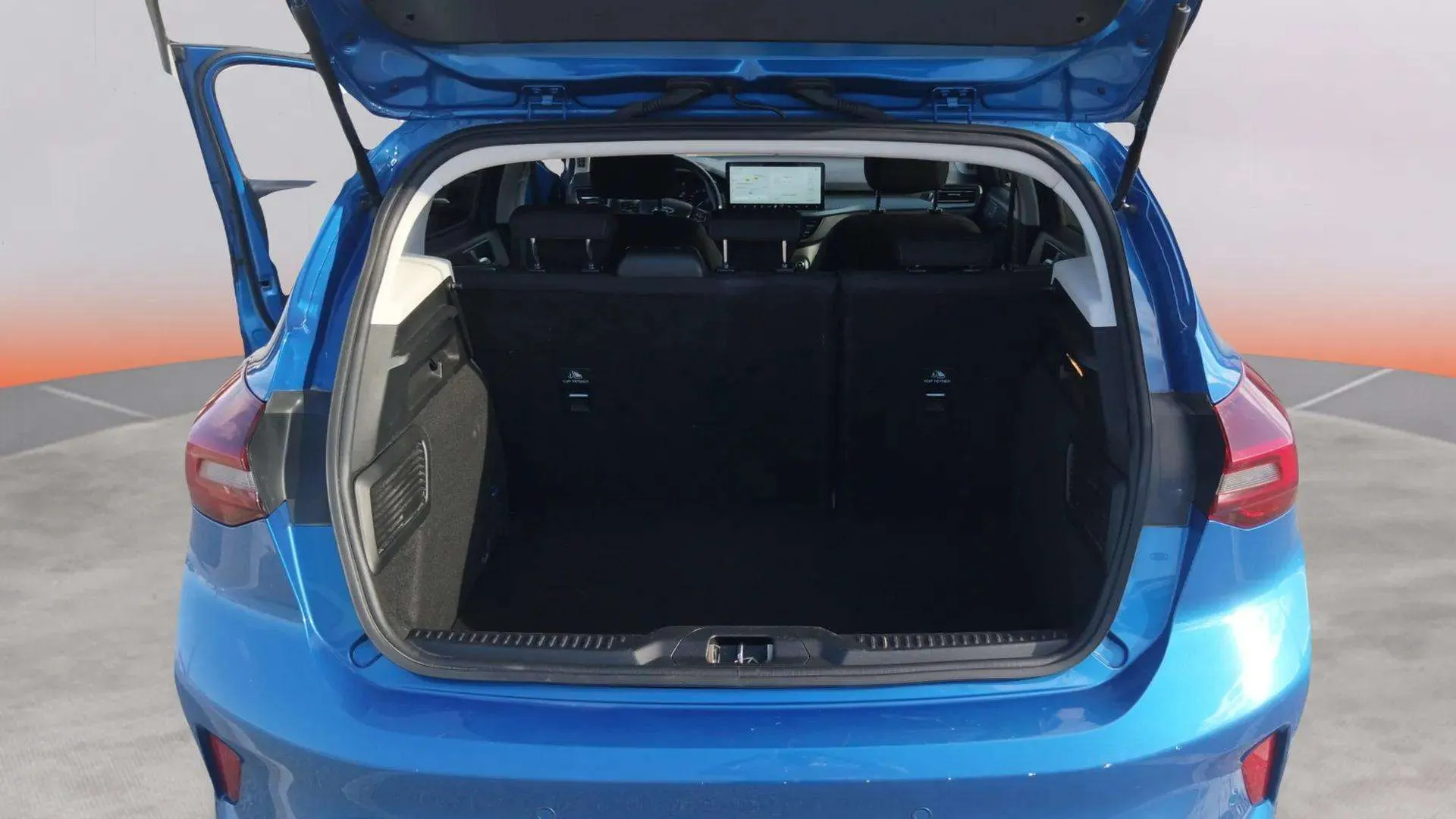 Ford Focus 1.0 EcoBoost MHEV Active - foto 9