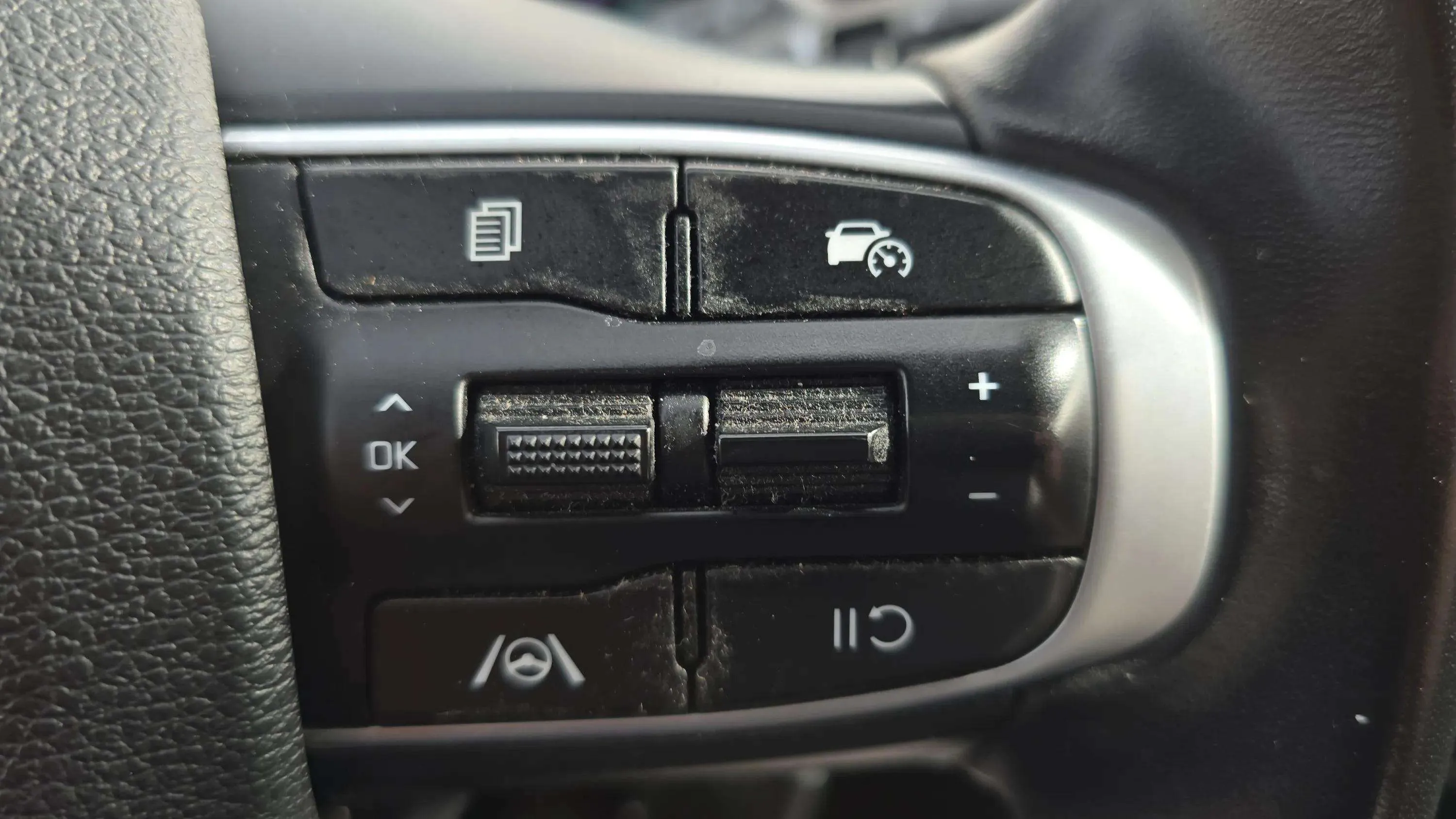 Kia Sportage 1.6 T-GDi Drive 4x2 - foto 17