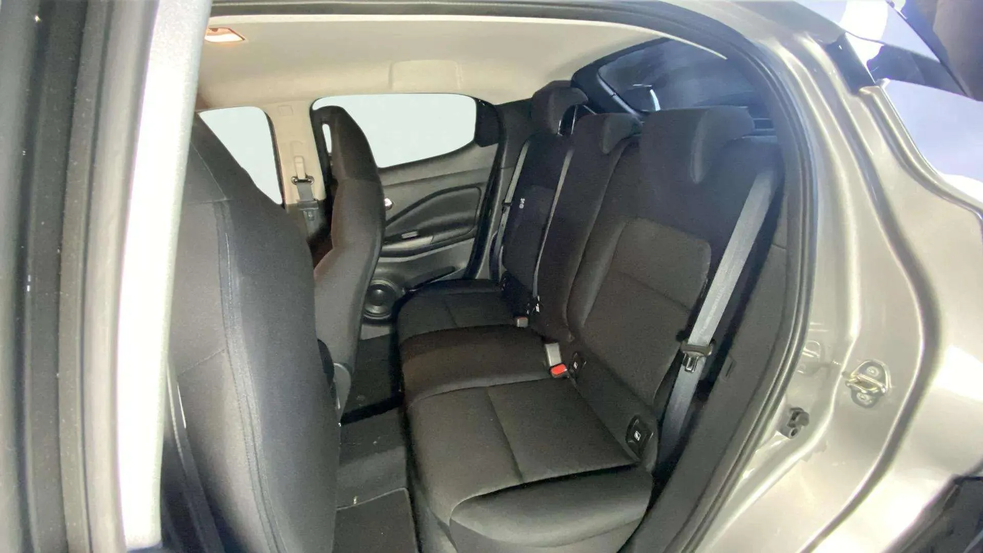 Nissan Juke DIG-T 6M/T Acenta - foto 13