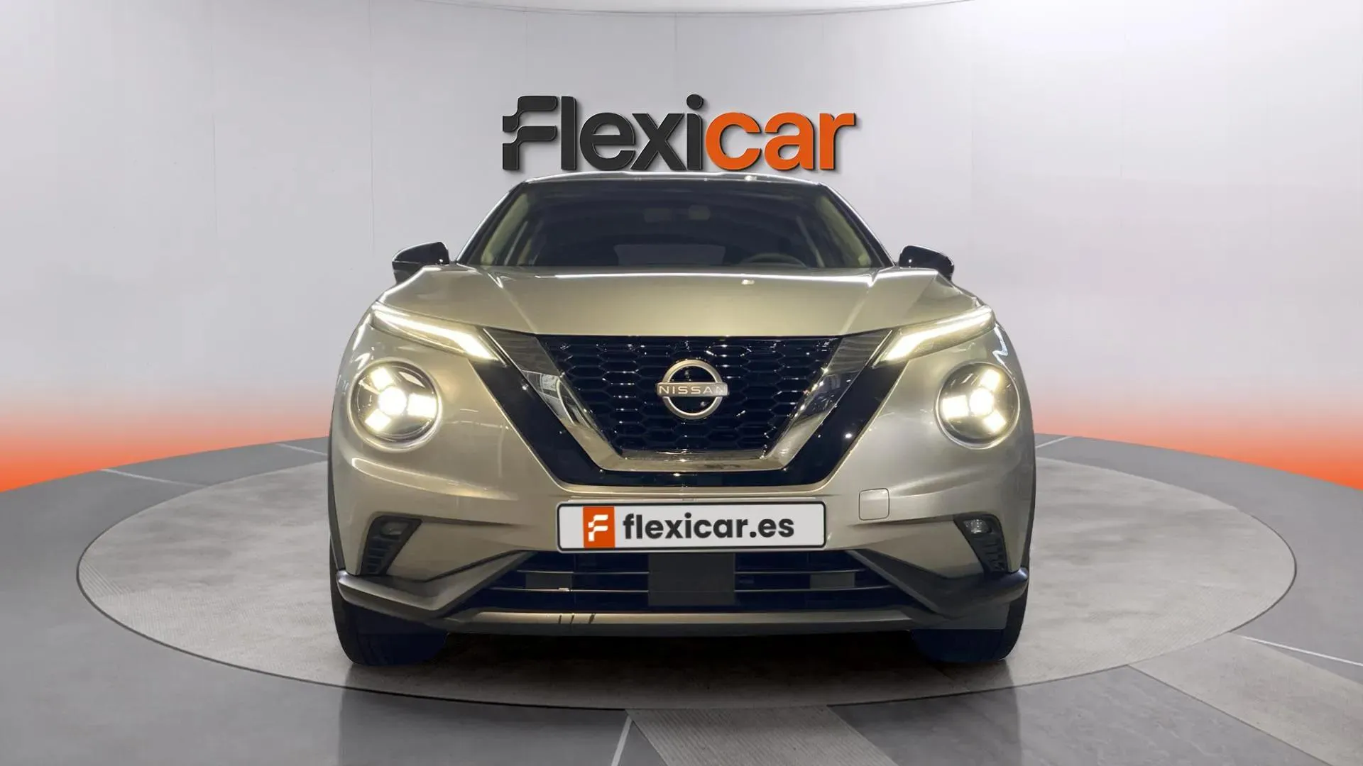 Nissan Juke DIG-T 6M/T Acenta - foto 6