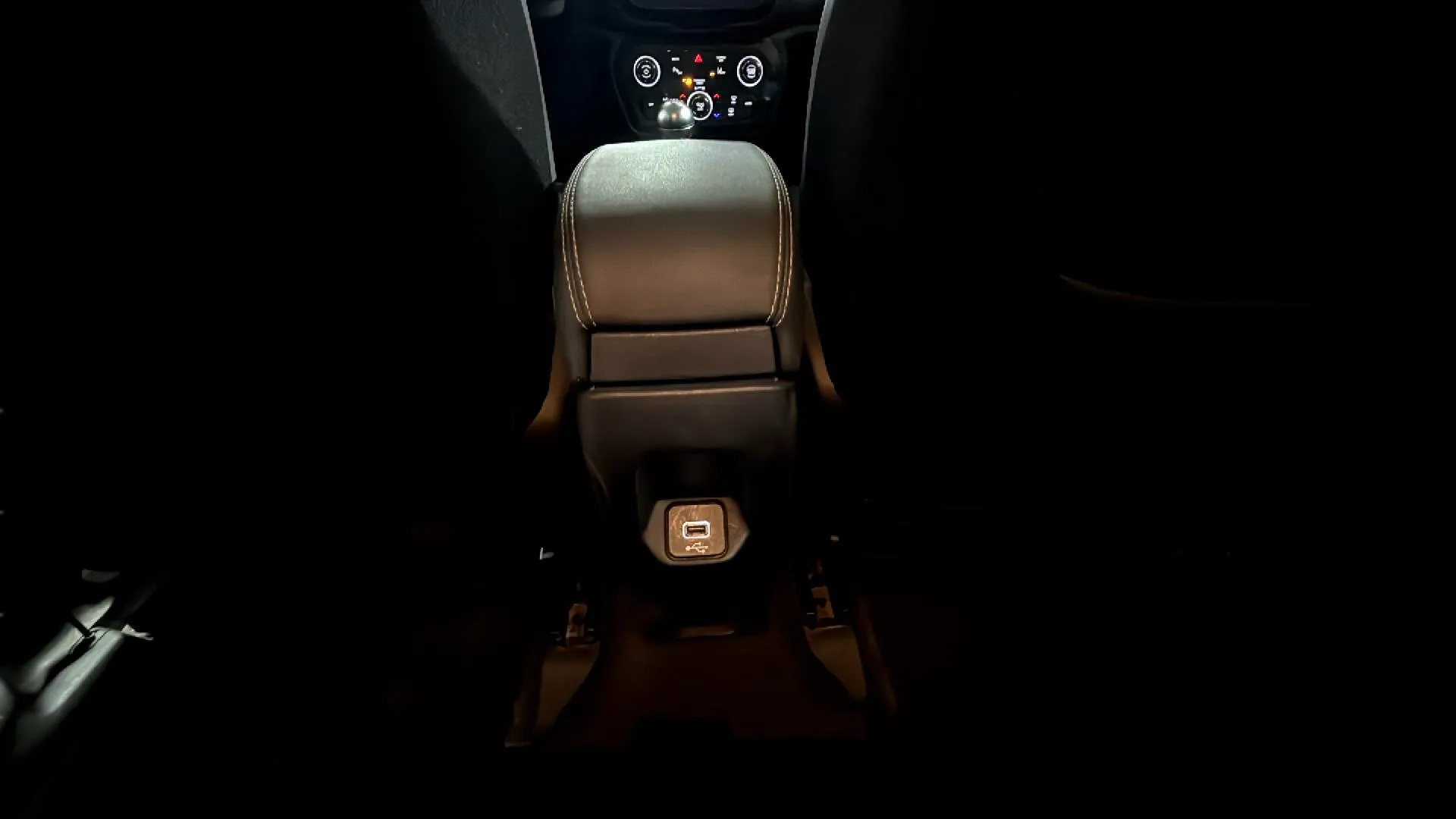 Jeep Renegade Limited 1.6 Mjet 4x2 - foto 19