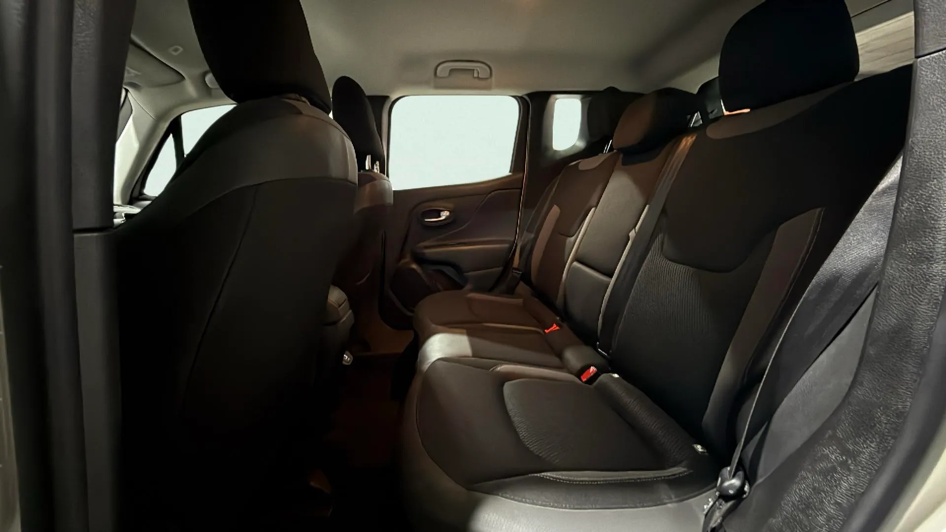 Jeep Renegade Limited 1.6 Mjet 4x2 - foto 18