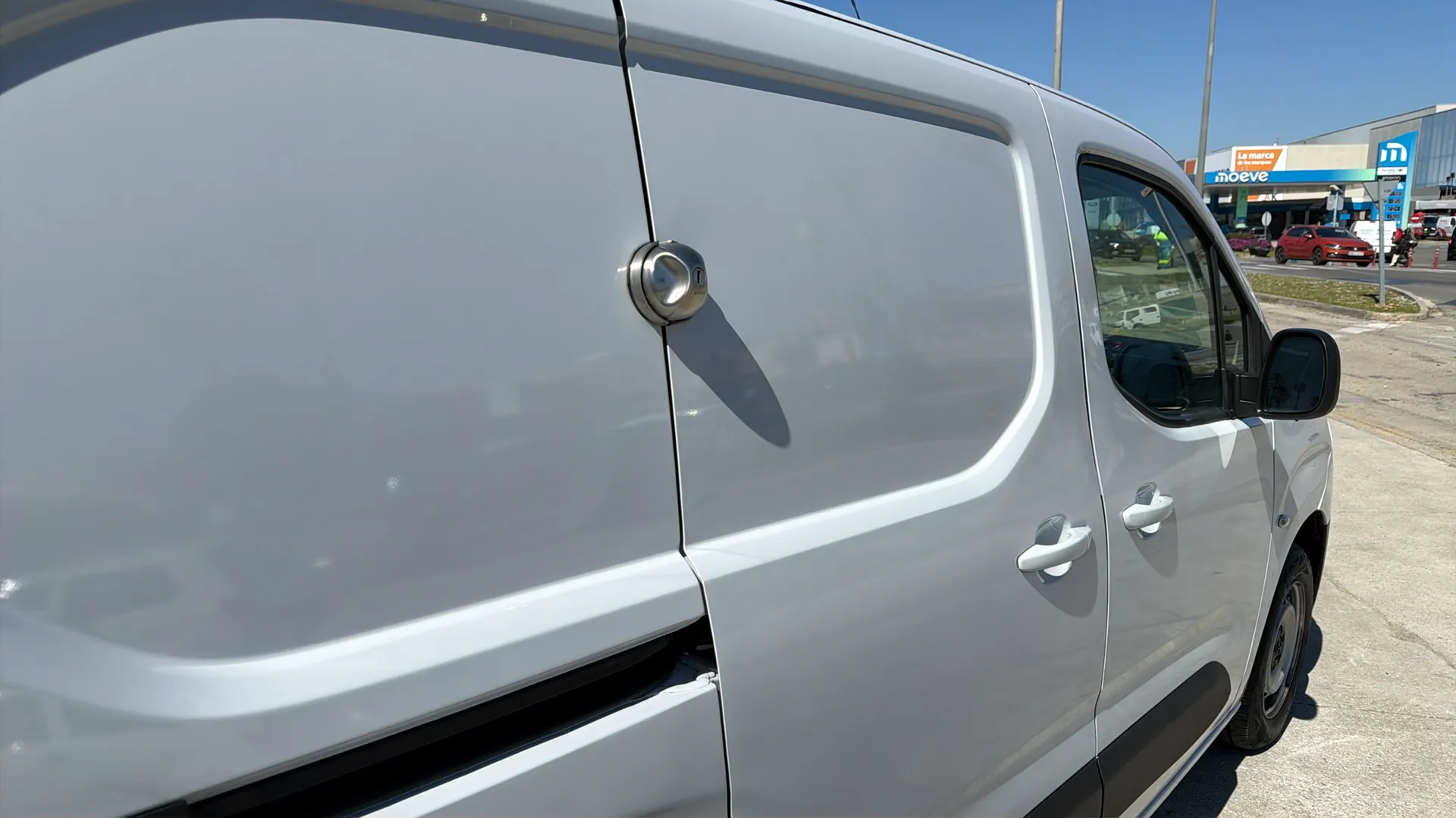 Opel Combo 1.5 TD Edition L - foto 21