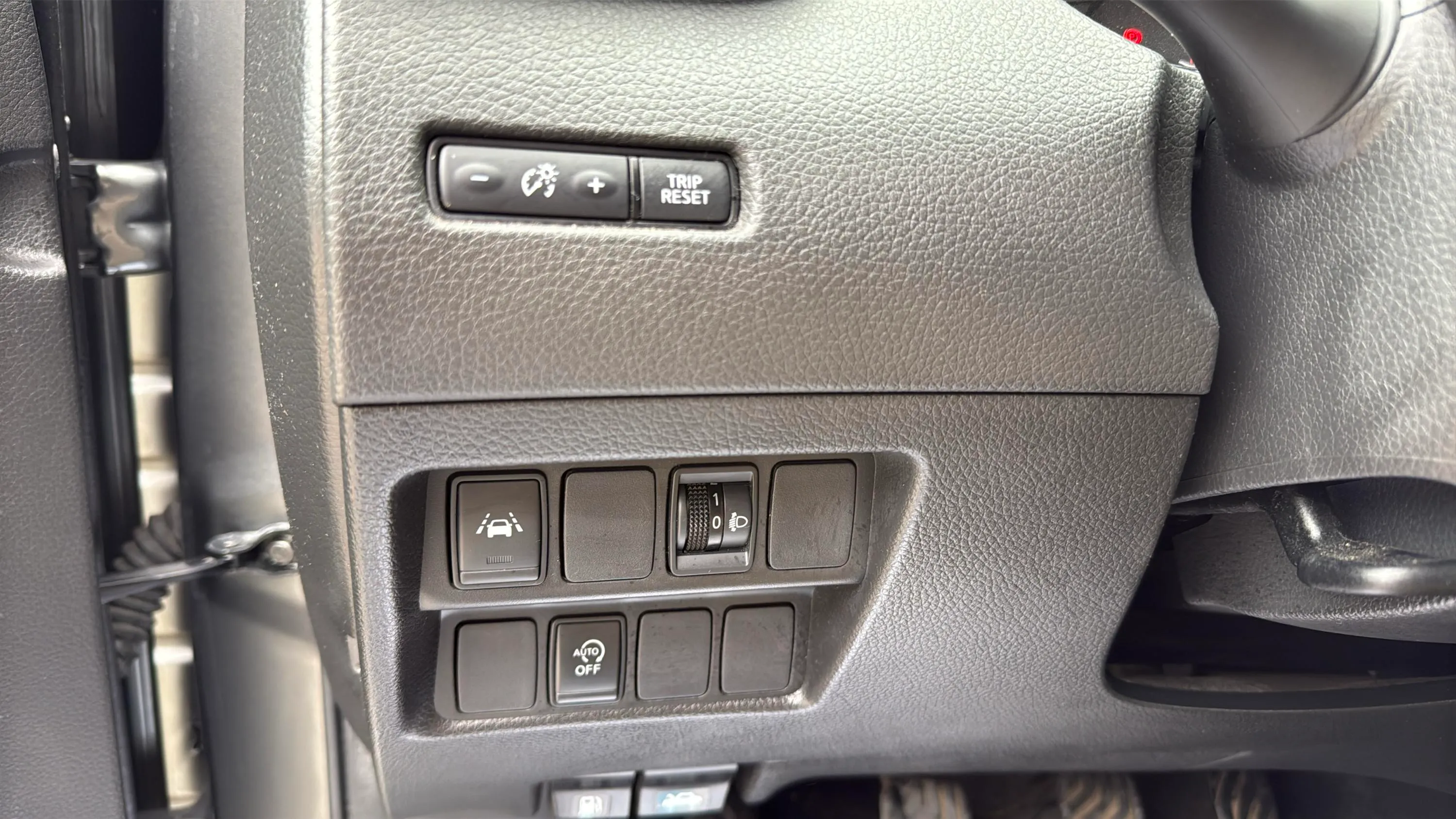 Nissan Qashqai DIG-T E6D N-Connecta - foto 21