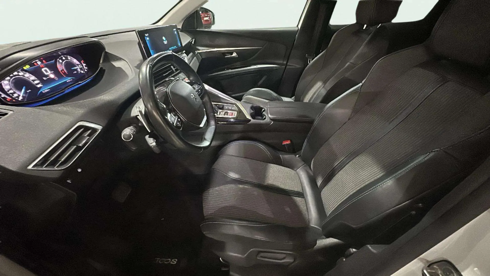 Peugeot 3008 1.2 PureTech Allure Pack EAT8 - foto 19