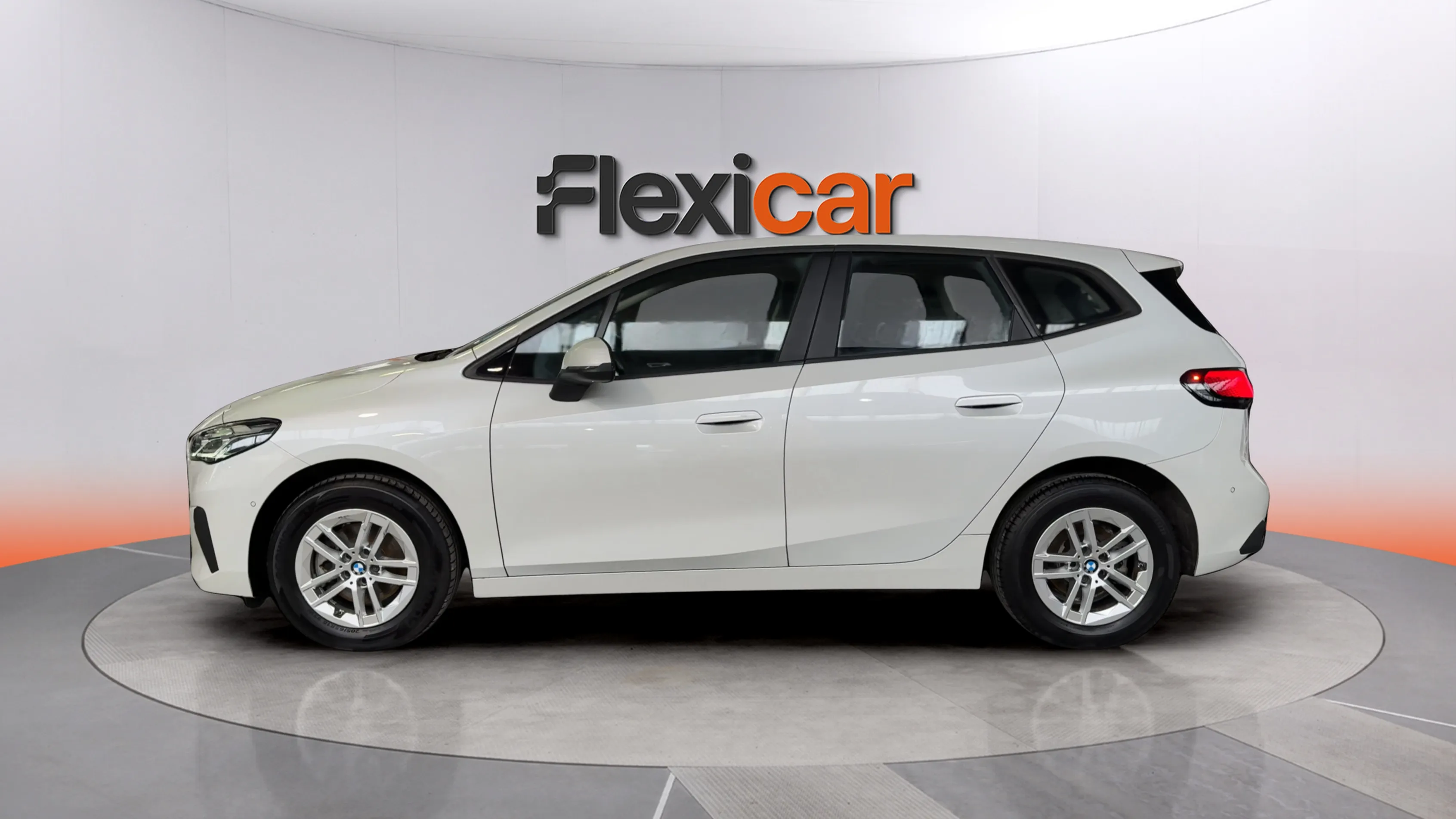 BMW Serie 2 Active Tourer 218i - foto 4