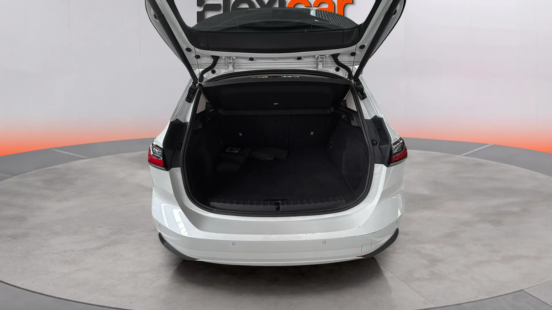BMW Serie 2 Active Tourer 218i - foto 9