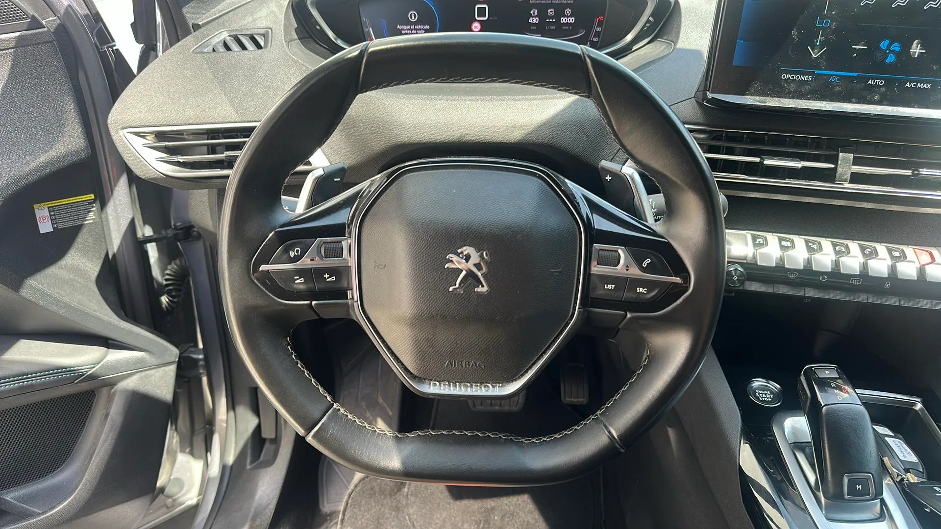 Peugeot 3008 1.5 BlueHDi Allure Pack EAT8 - foto 12