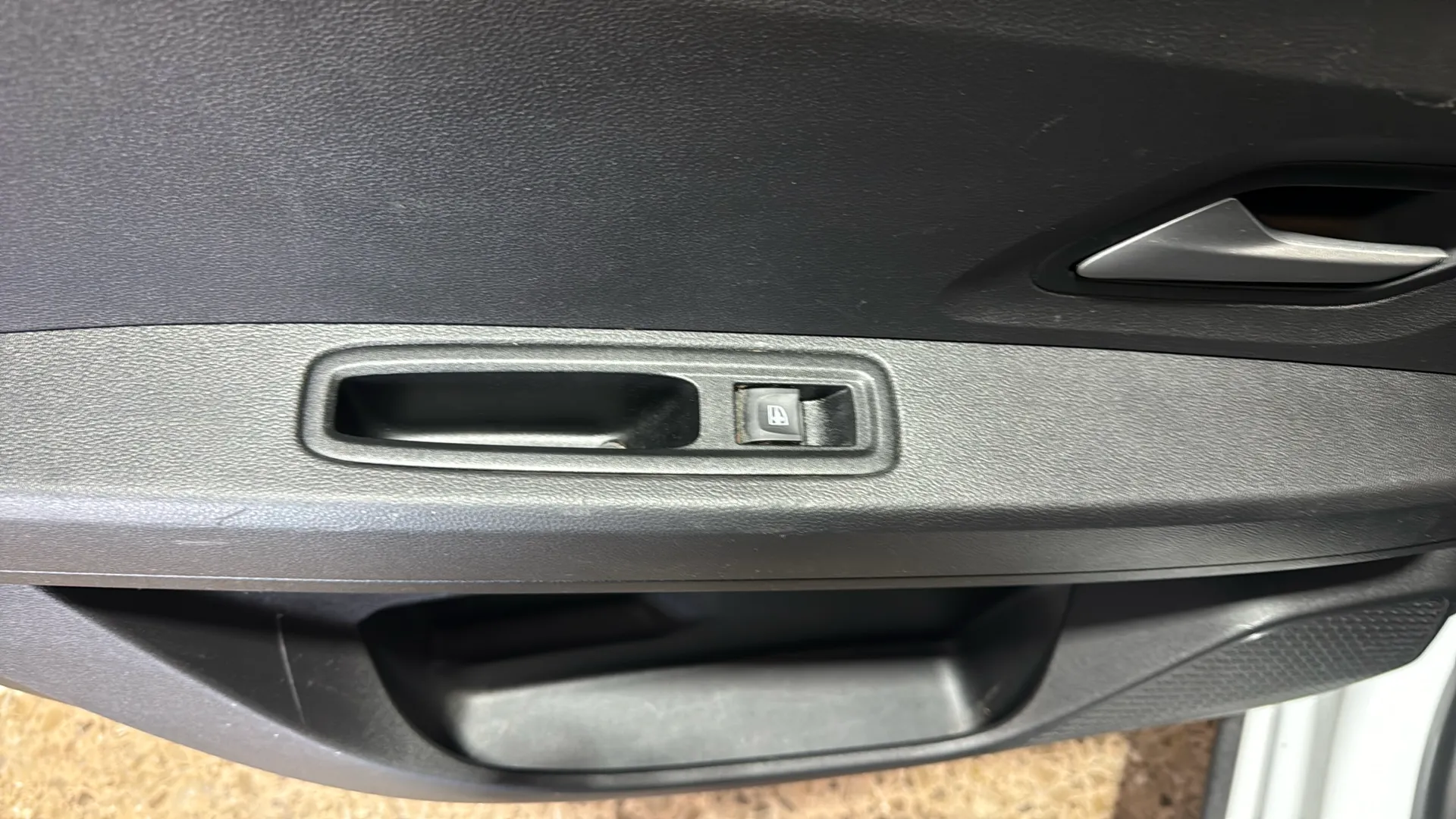 Dacia Jogger Expression TCe 5 plazas - foto 18