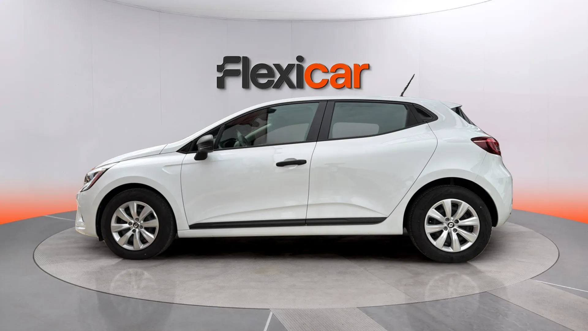 Renault Clio Authentic SCe - foto 4