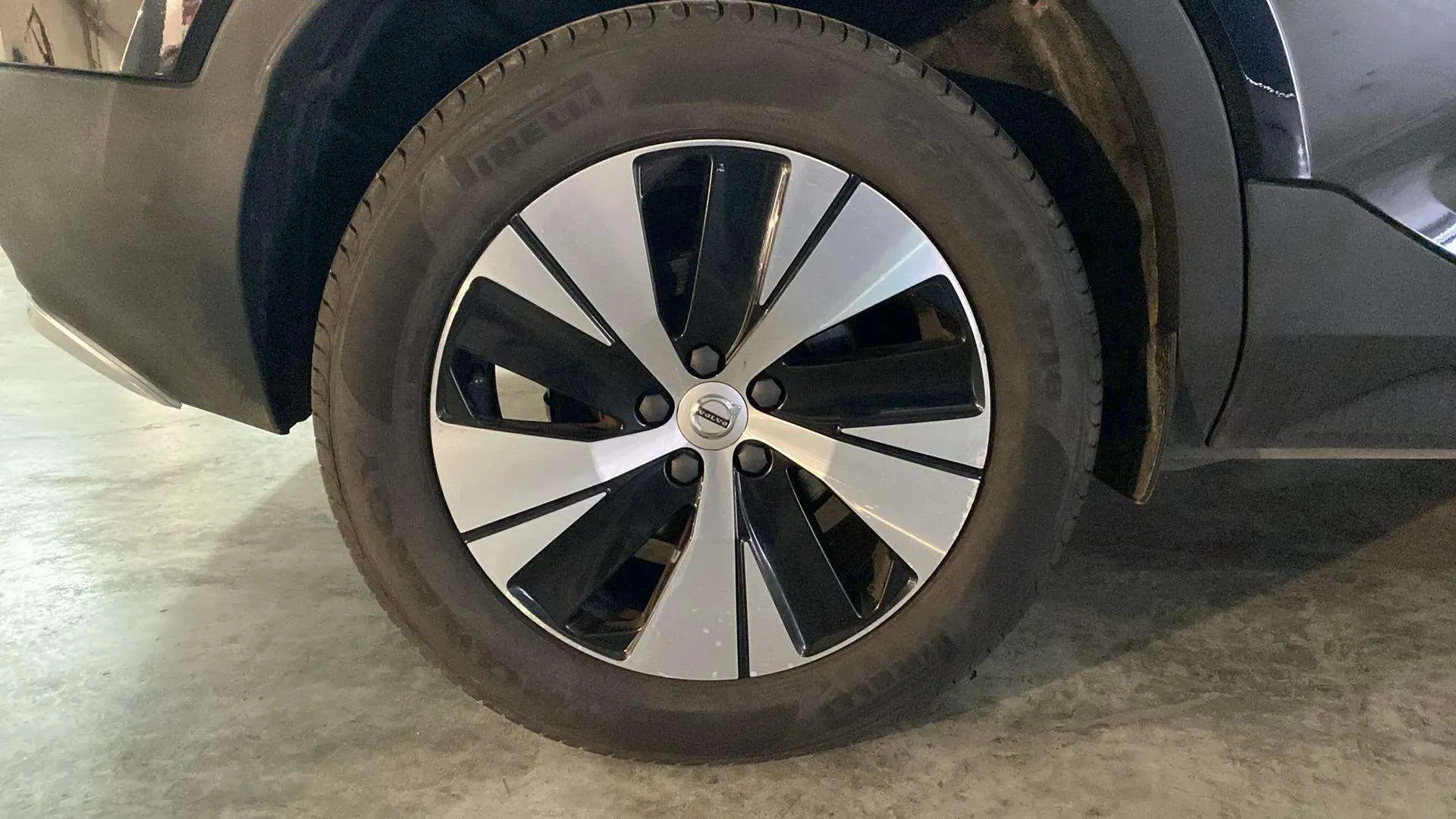 Volvo XC40 1.5 T4 Recharge PHEV Plus Dark - foto 31