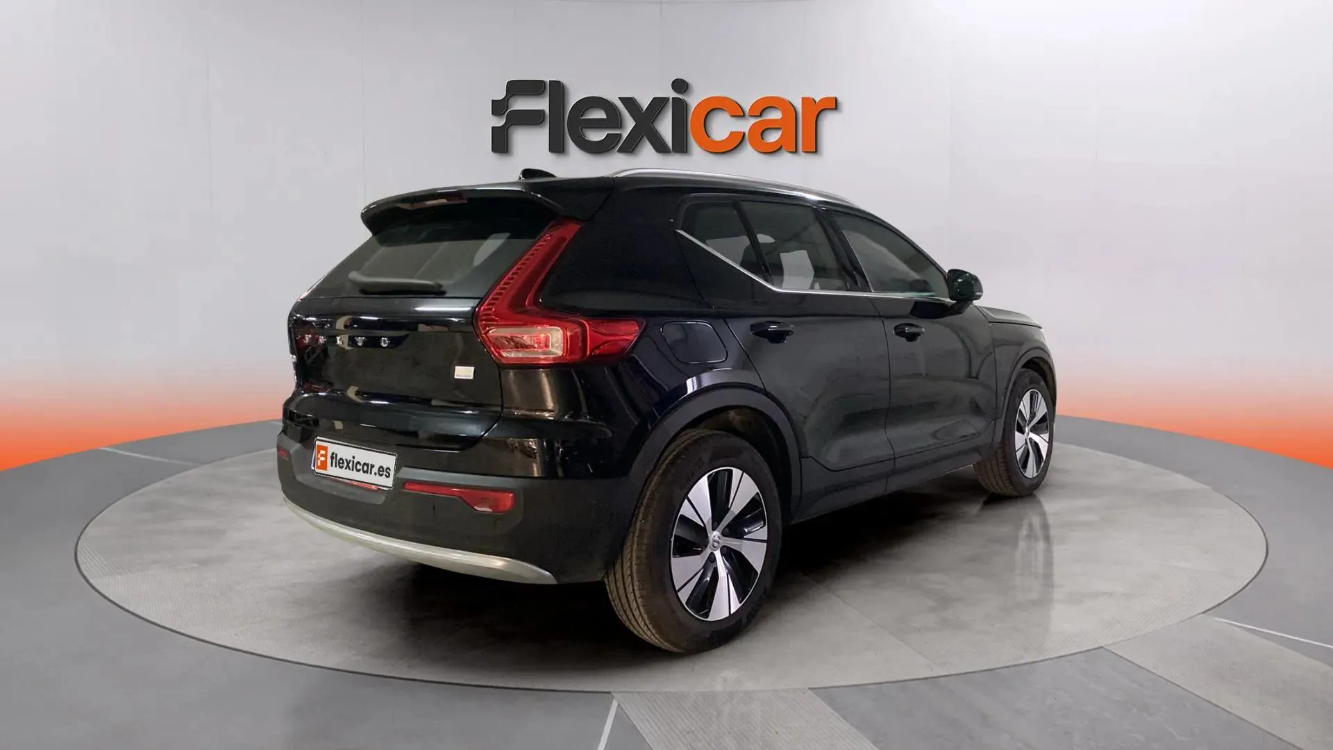 Volvo XC40 1.5 T4 Recharge PHEV Plus Dark - foto 7