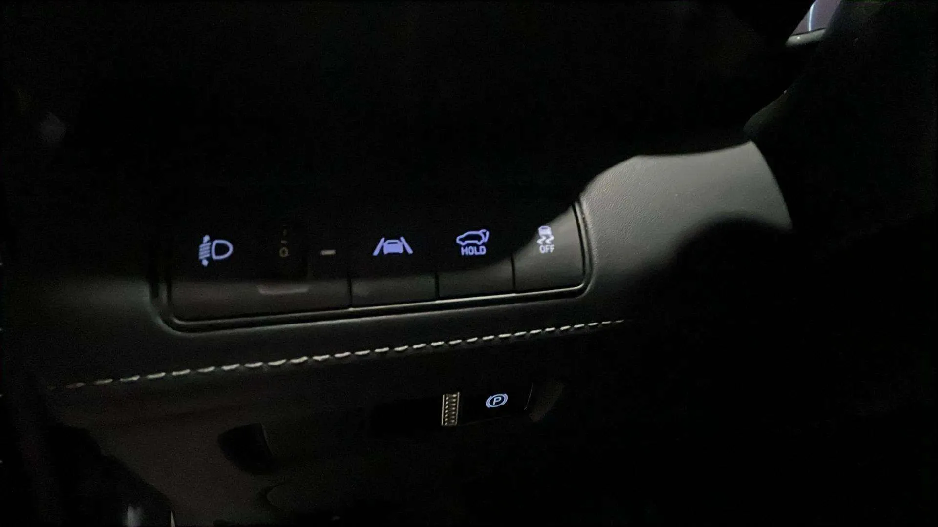 Hyundai Santa Fe 1.6 T-GDi HEV Tecno 4x2 - foto 17
