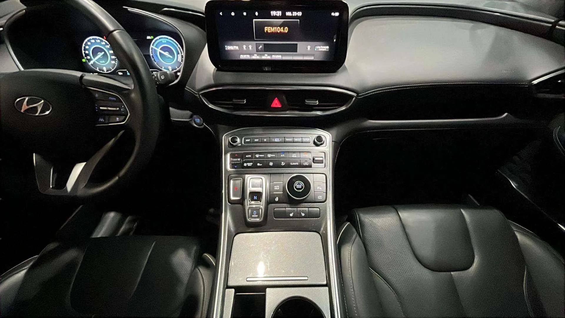 Hyundai Santa Fe 1.6 T-GDi HEV Tecno 4x2 - foto 13