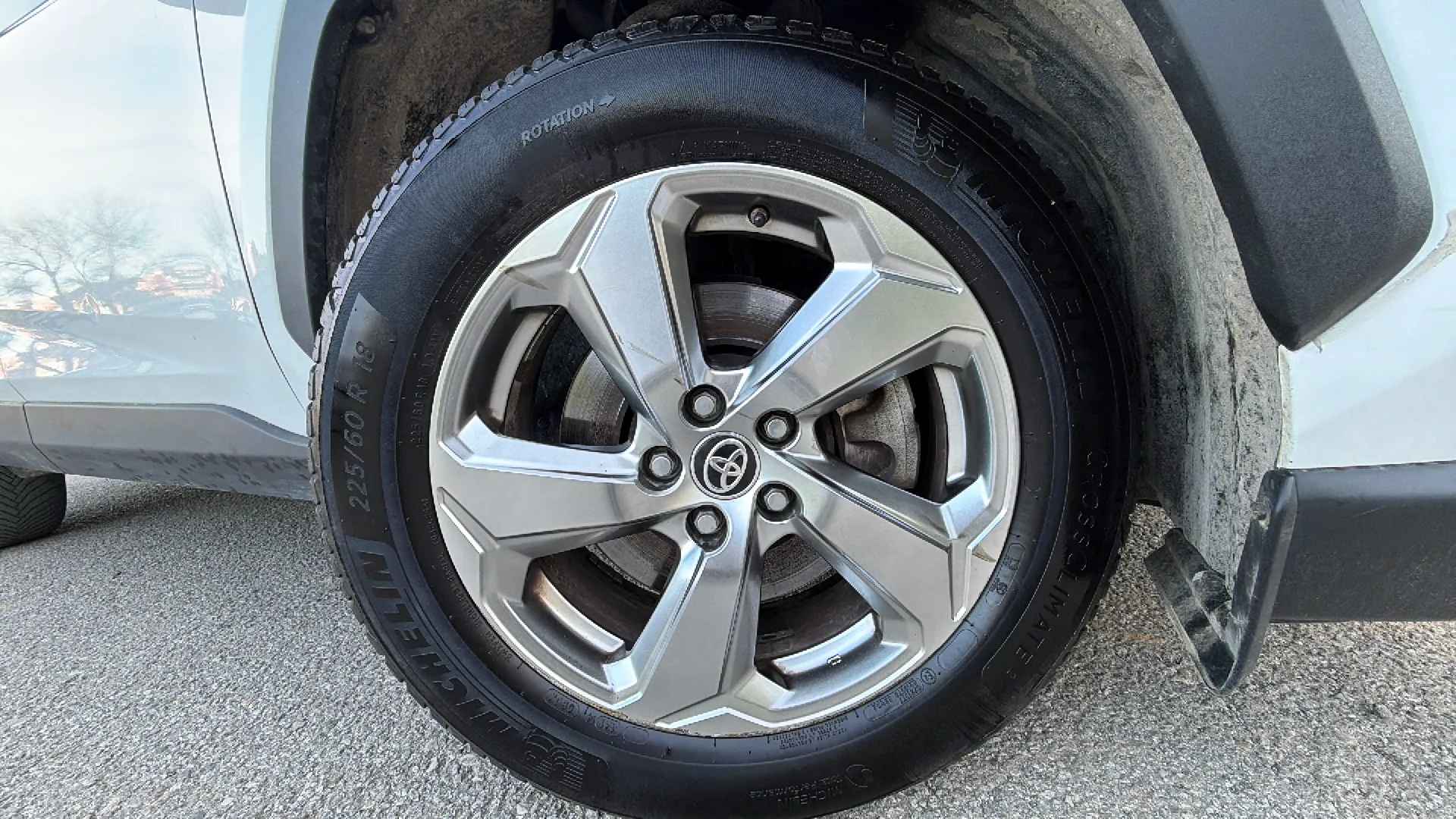 Toyota RAV4 2.5l 220H Advance - foto 9