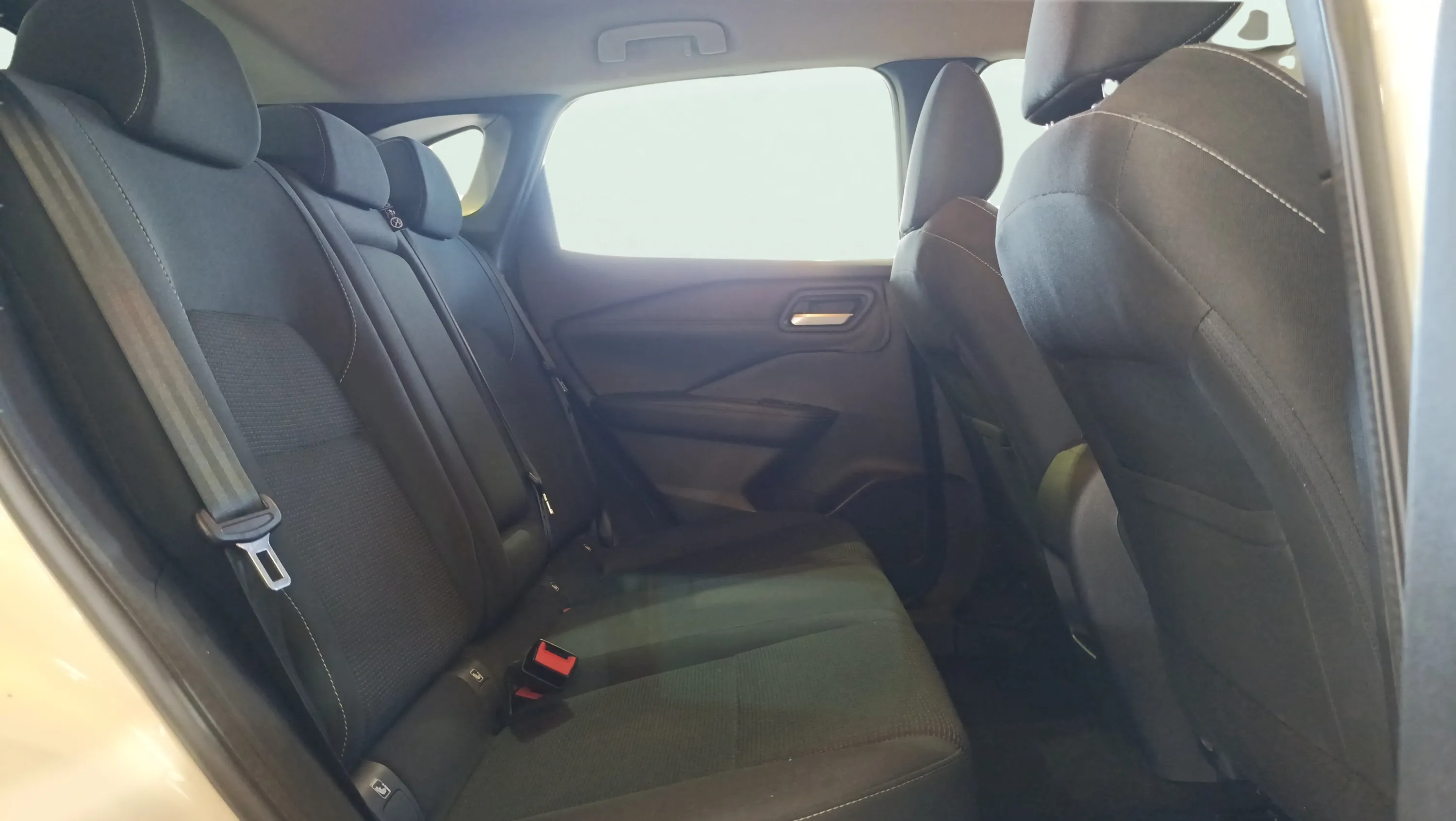 Nissan Qashqai DIG-T mHEV Xtronic Acenta - foto 36
