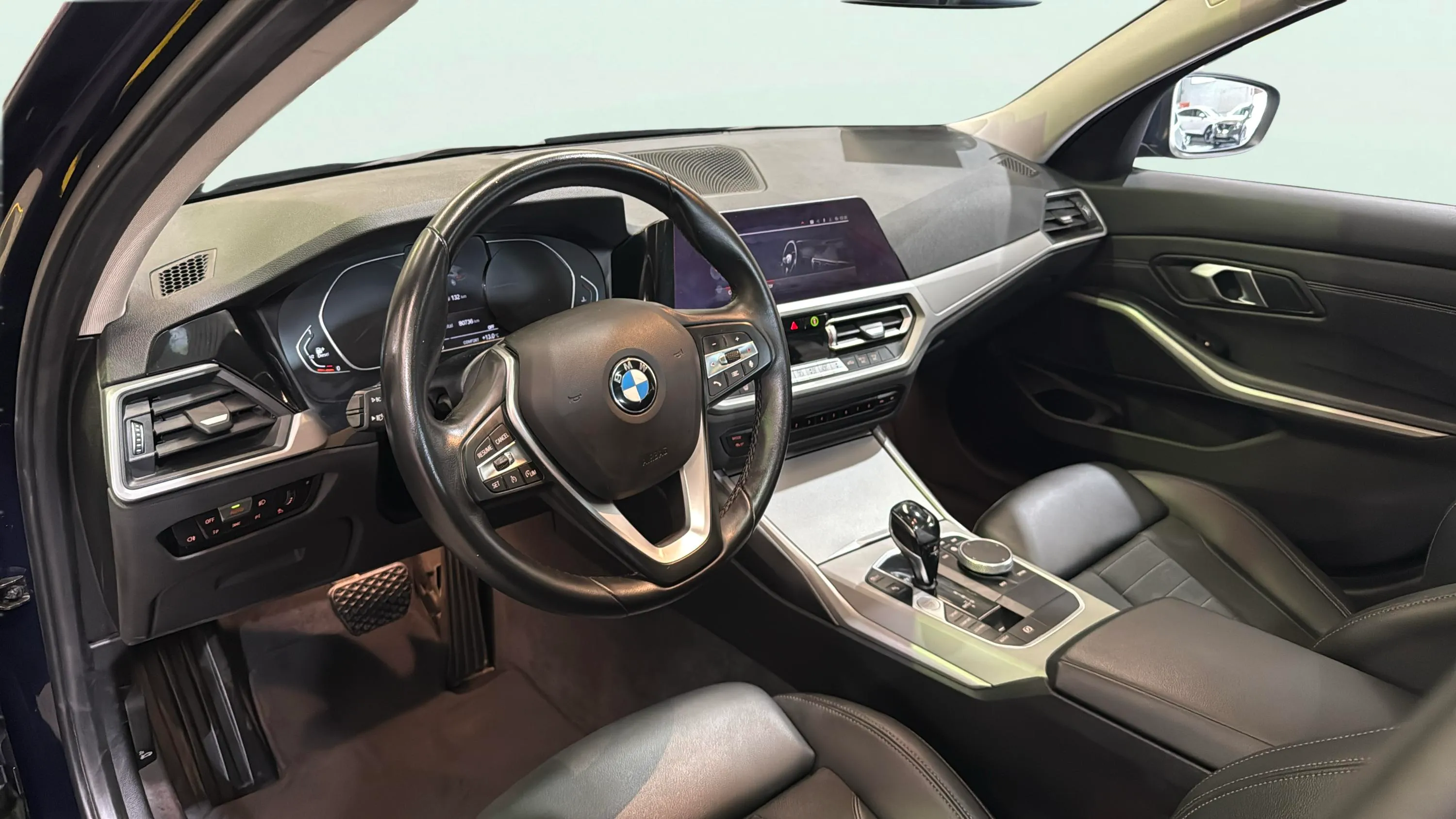 BMW Serie 3 318d - foto 11