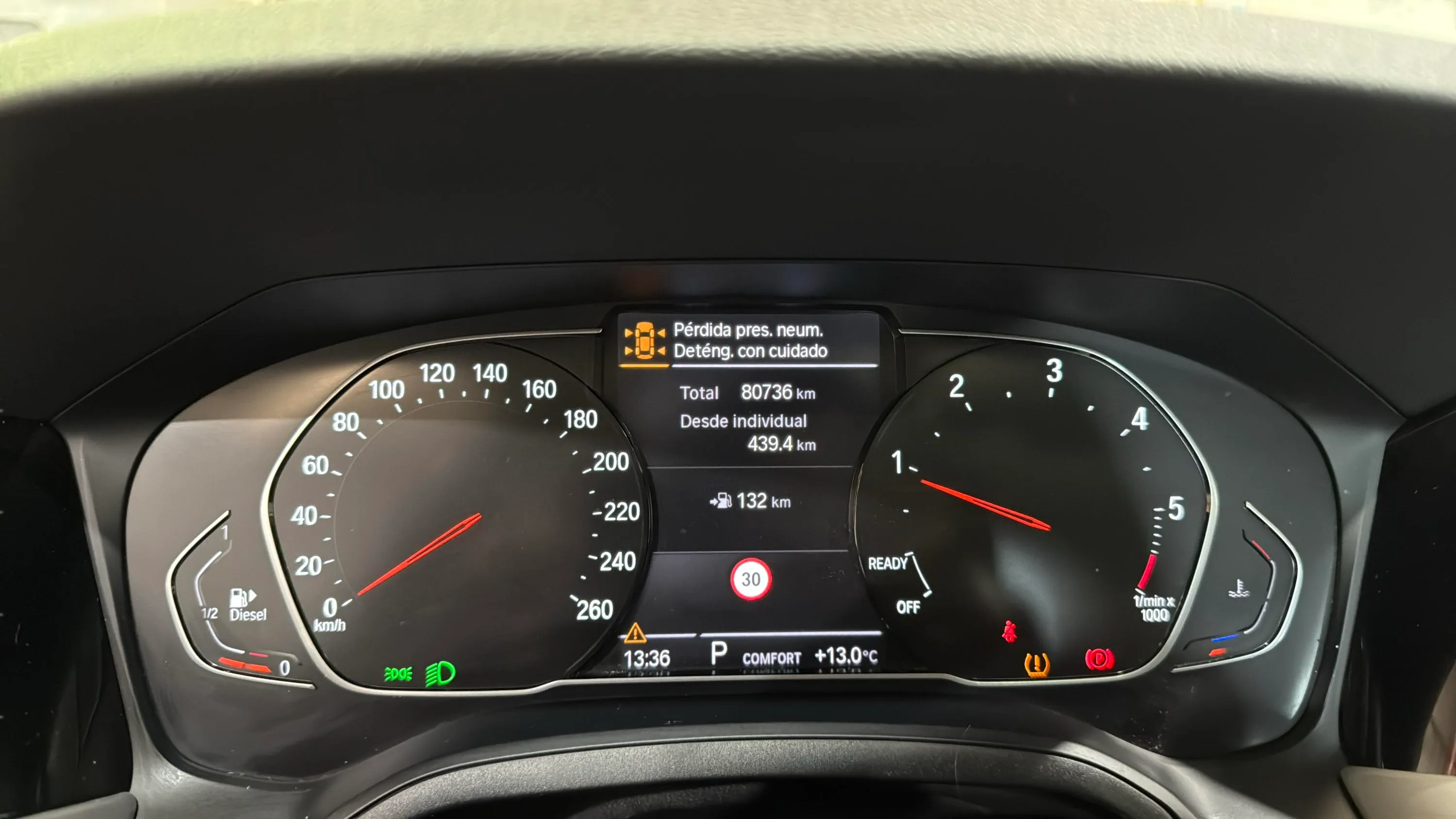 BMW Serie 3 318d - foto 13
