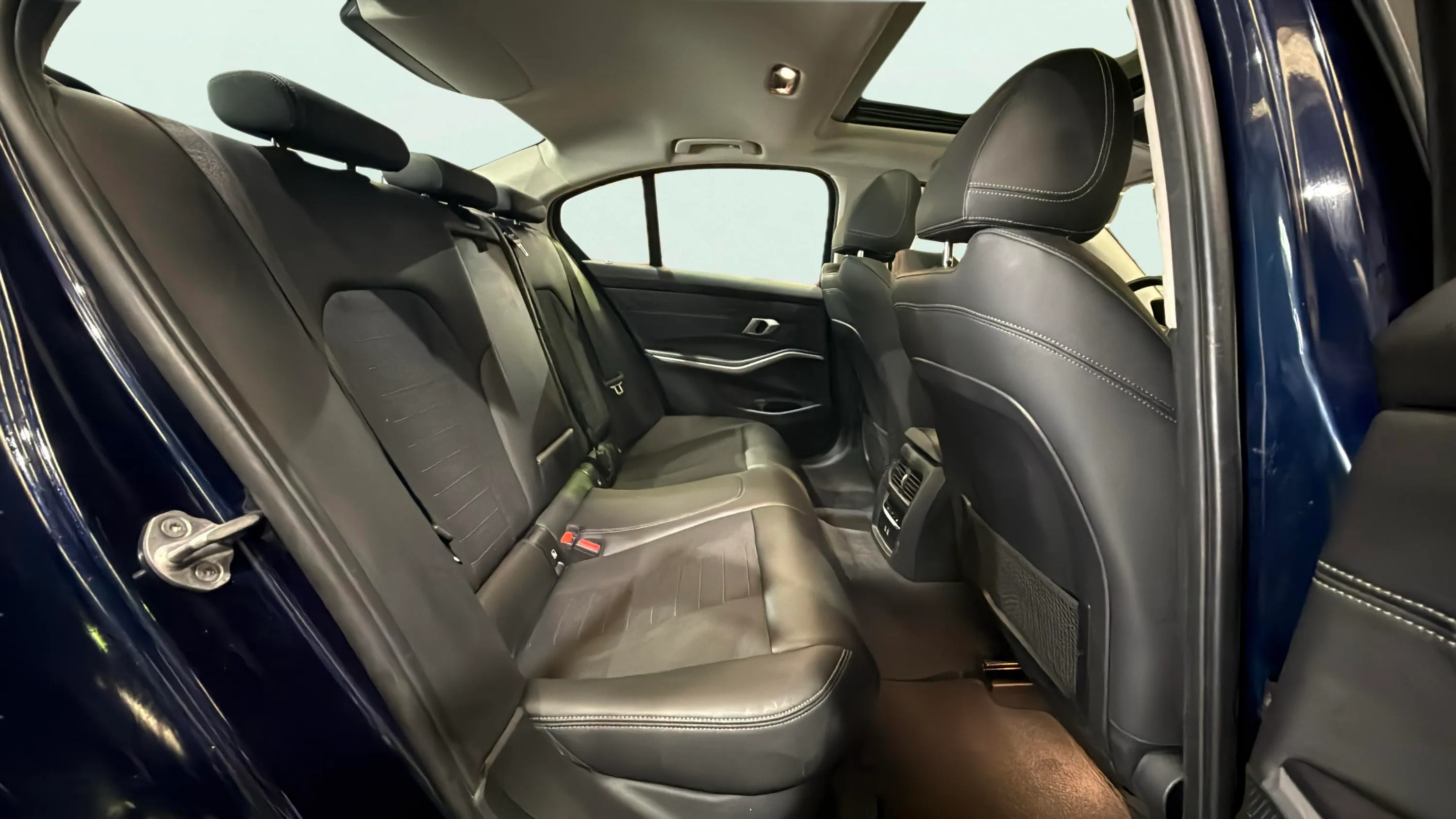 BMW Serie 3 318d - foto 15