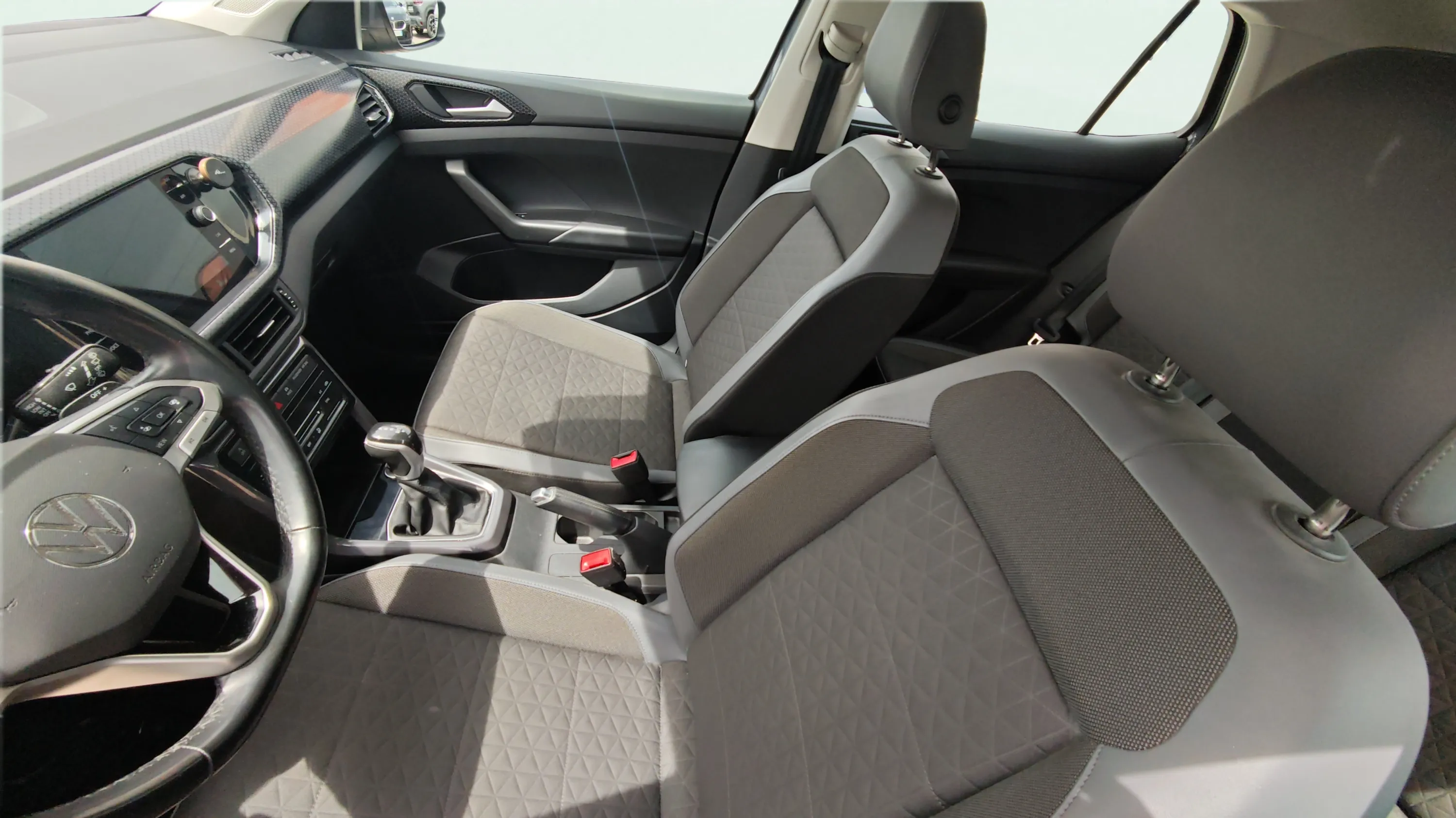 Volkswagen T-Cross Advance 1.5 TSI DSG - foto 7