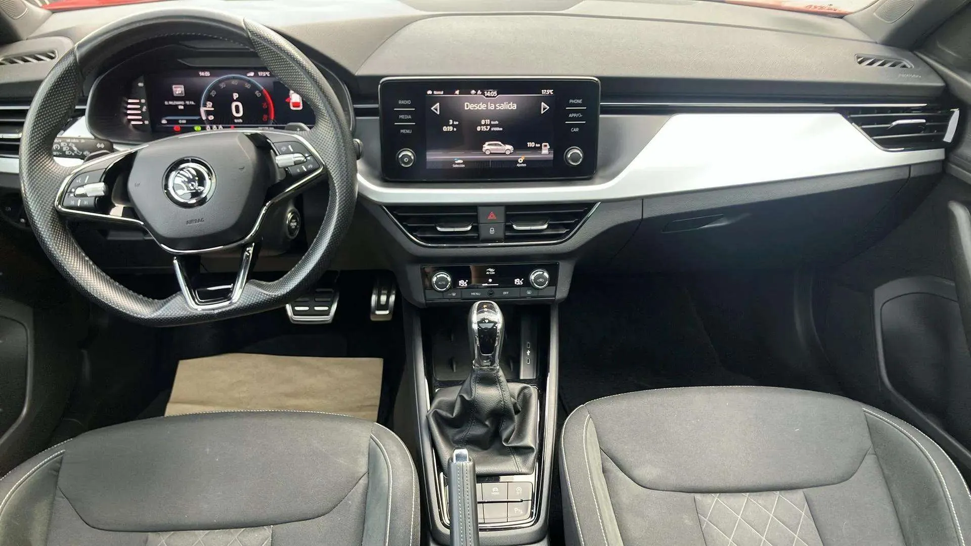 Škoda Kamiq 1.5 TSI DSG Sport - foto 11