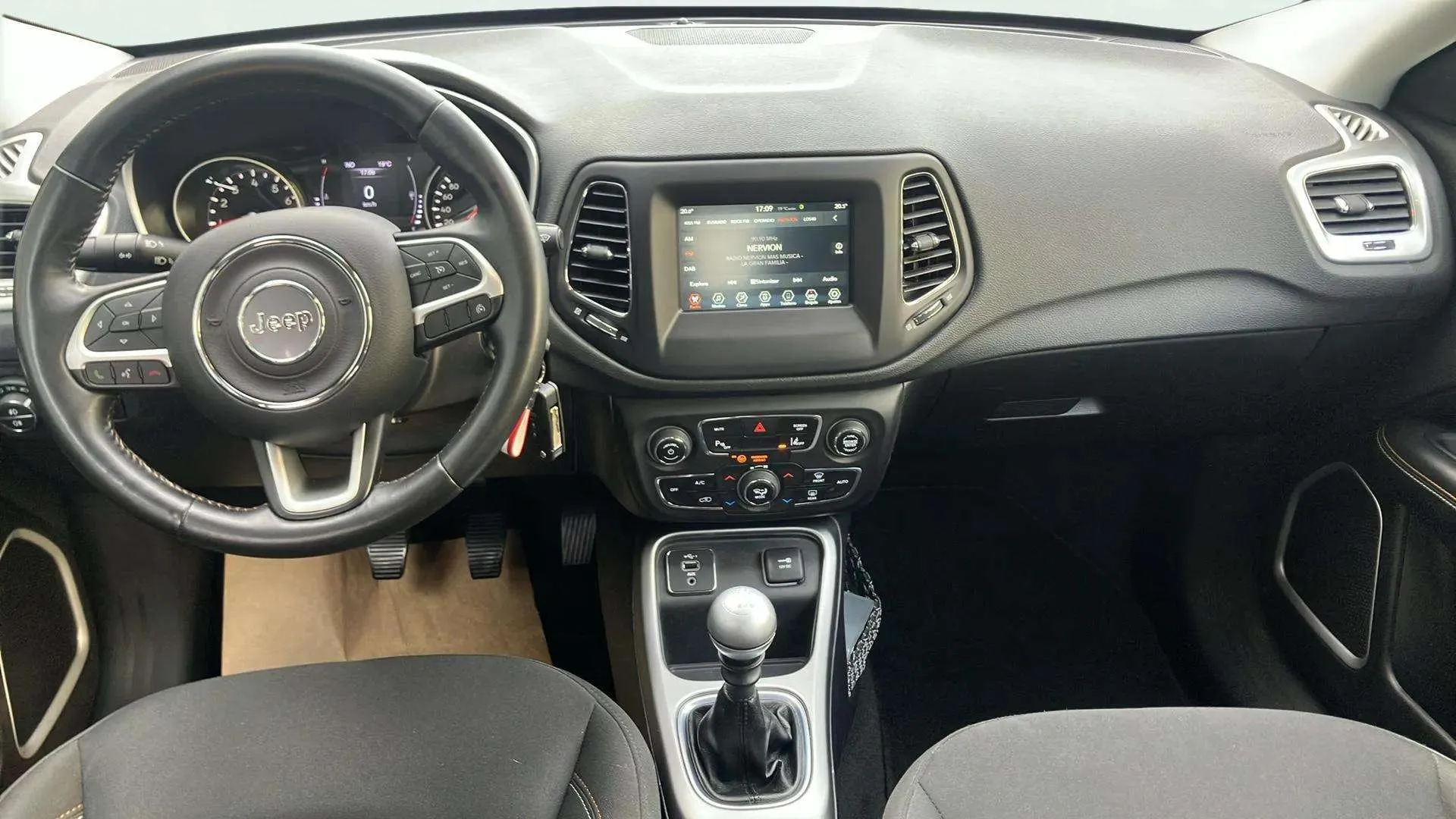 Jeep Compass 1.4 Mair Limited 4x2 - foto 11