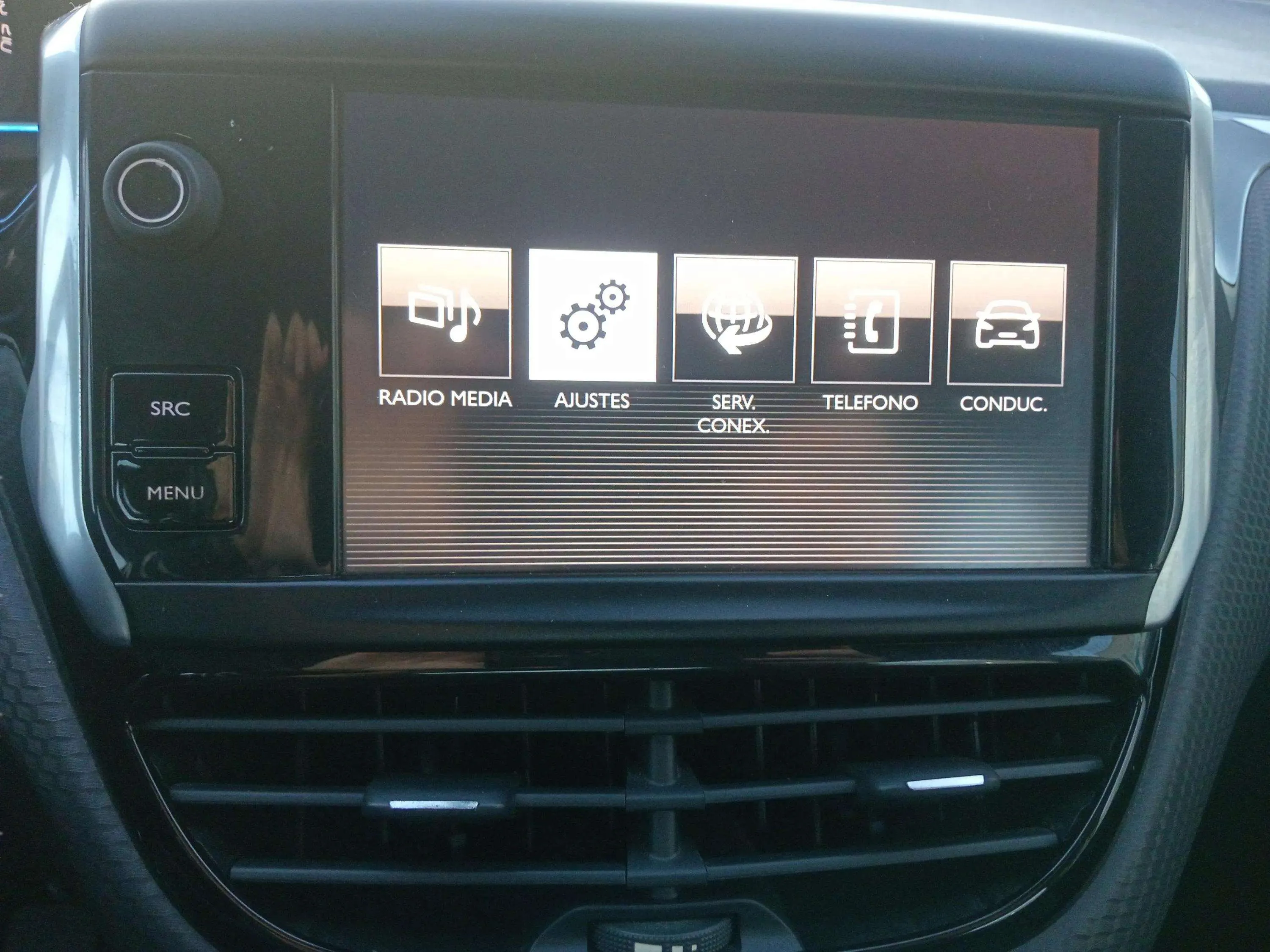 Peugeot 2008 Allure 1.2 PureTech - foto 21