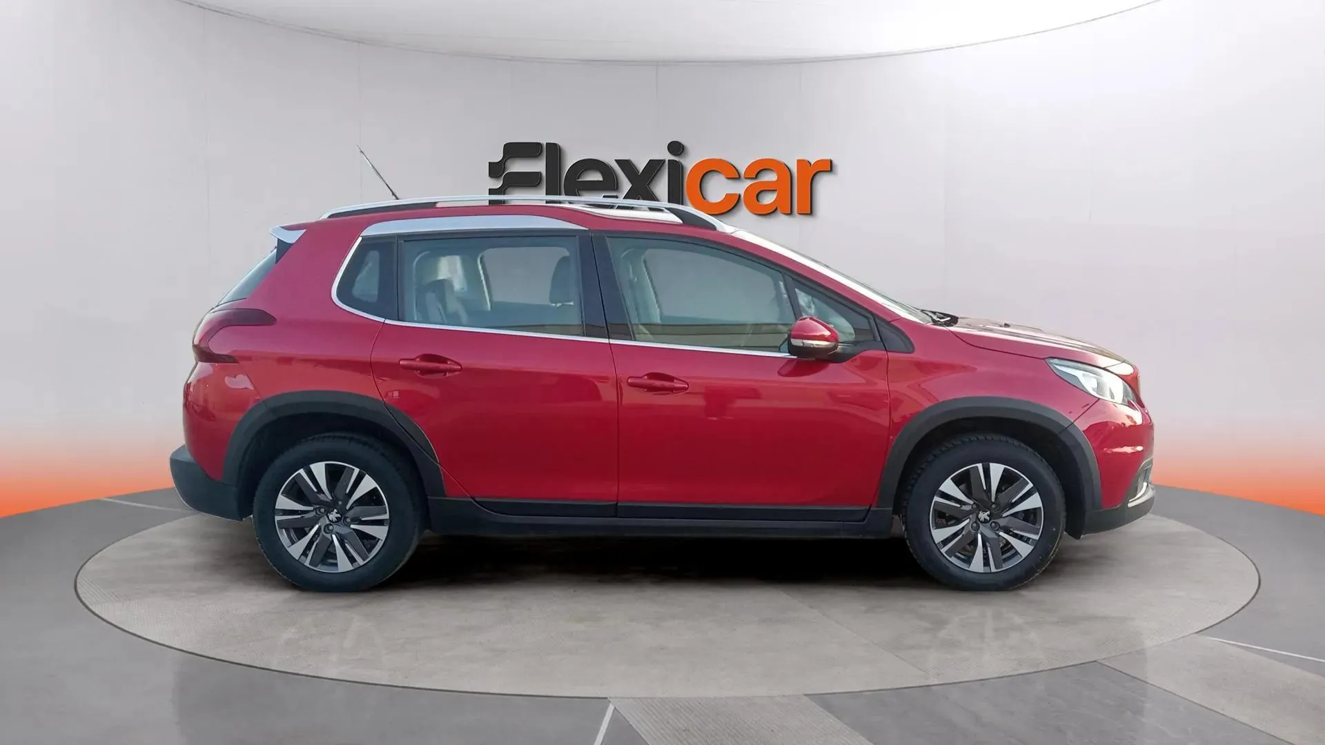 Peugeot 2008 Allure 1.2 PureTech - foto 3