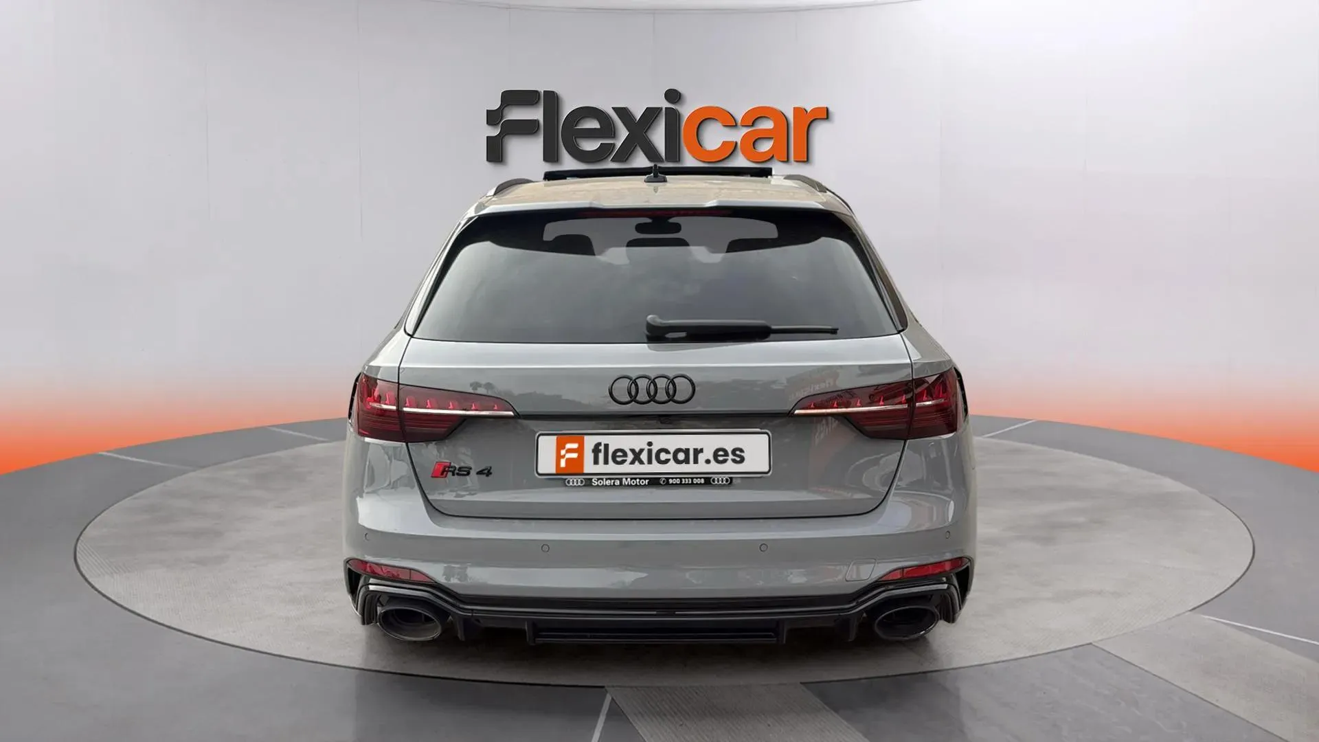 Audi A4 RS4 Avant Competit Plus TFS tiptr - foto 4