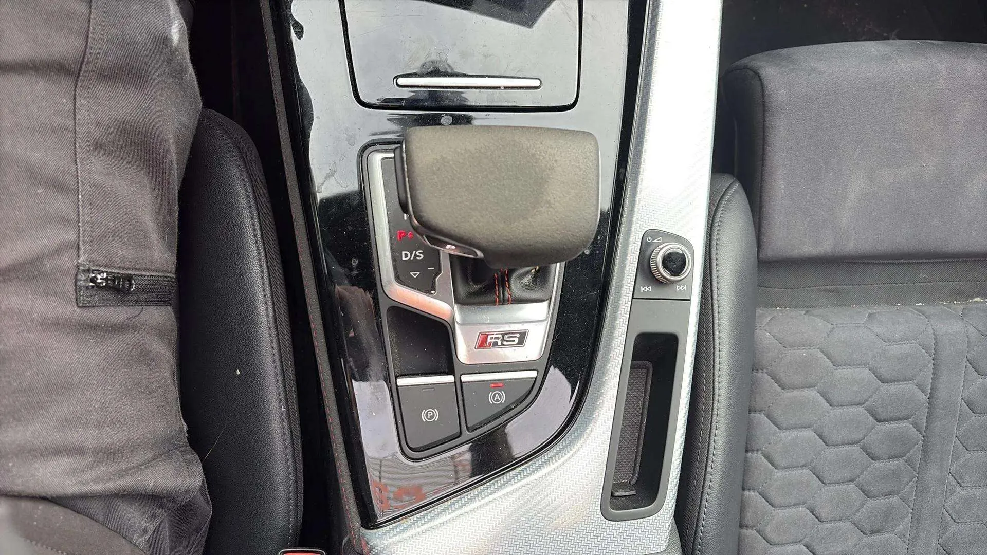 Audi A4 RS4 Avant Competit Plus TFS tiptr - foto 22