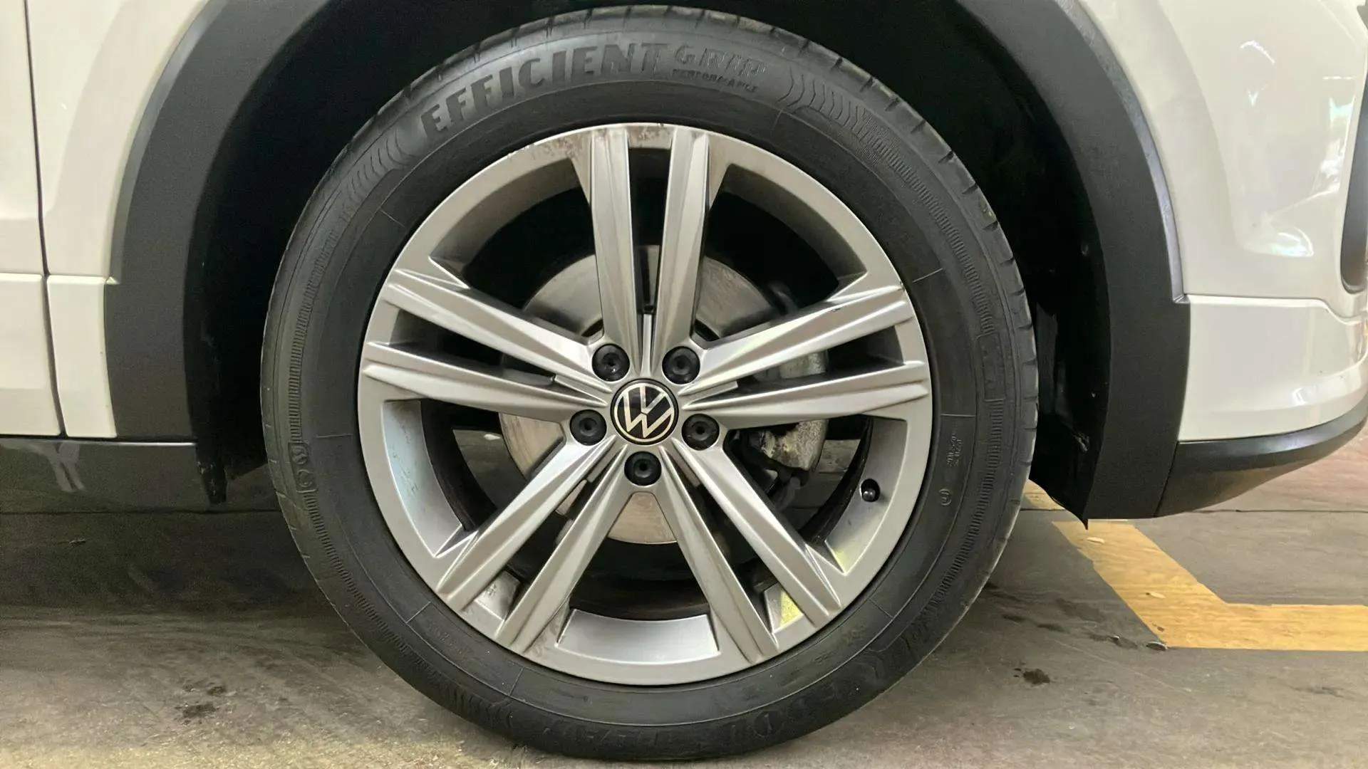 Volkswagen T-Cross Sport 1.0 TSI DSG - foto 20