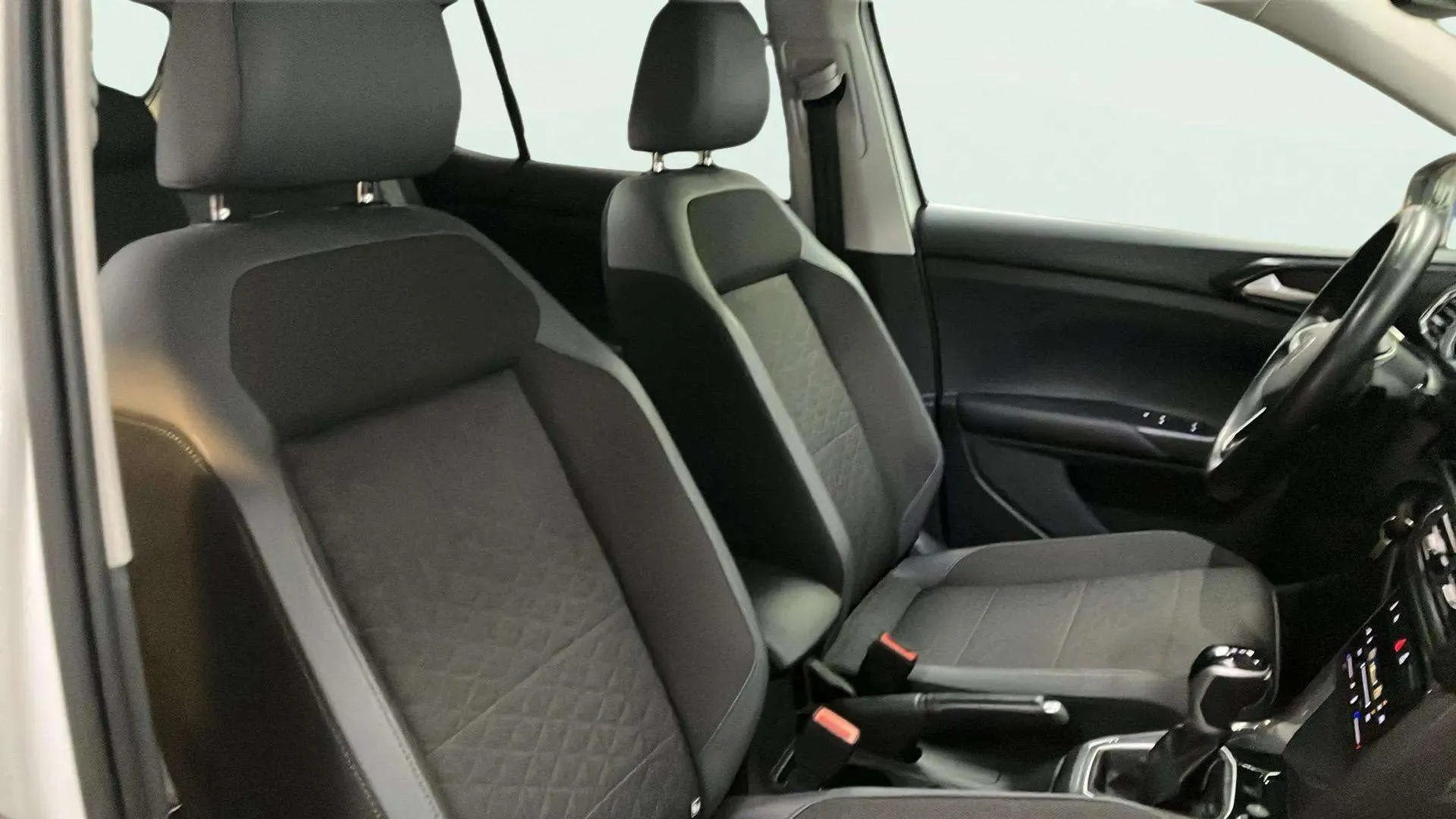 Volkswagen T-Cross Sport 1.0 TSI DSG - foto 14