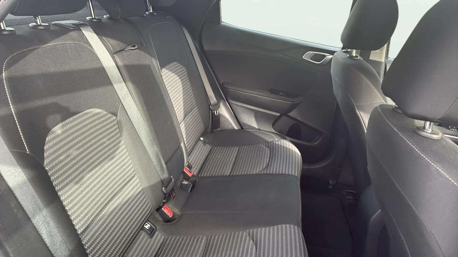 Kia XCeed 1.0 T-GDi Concept - foto 20