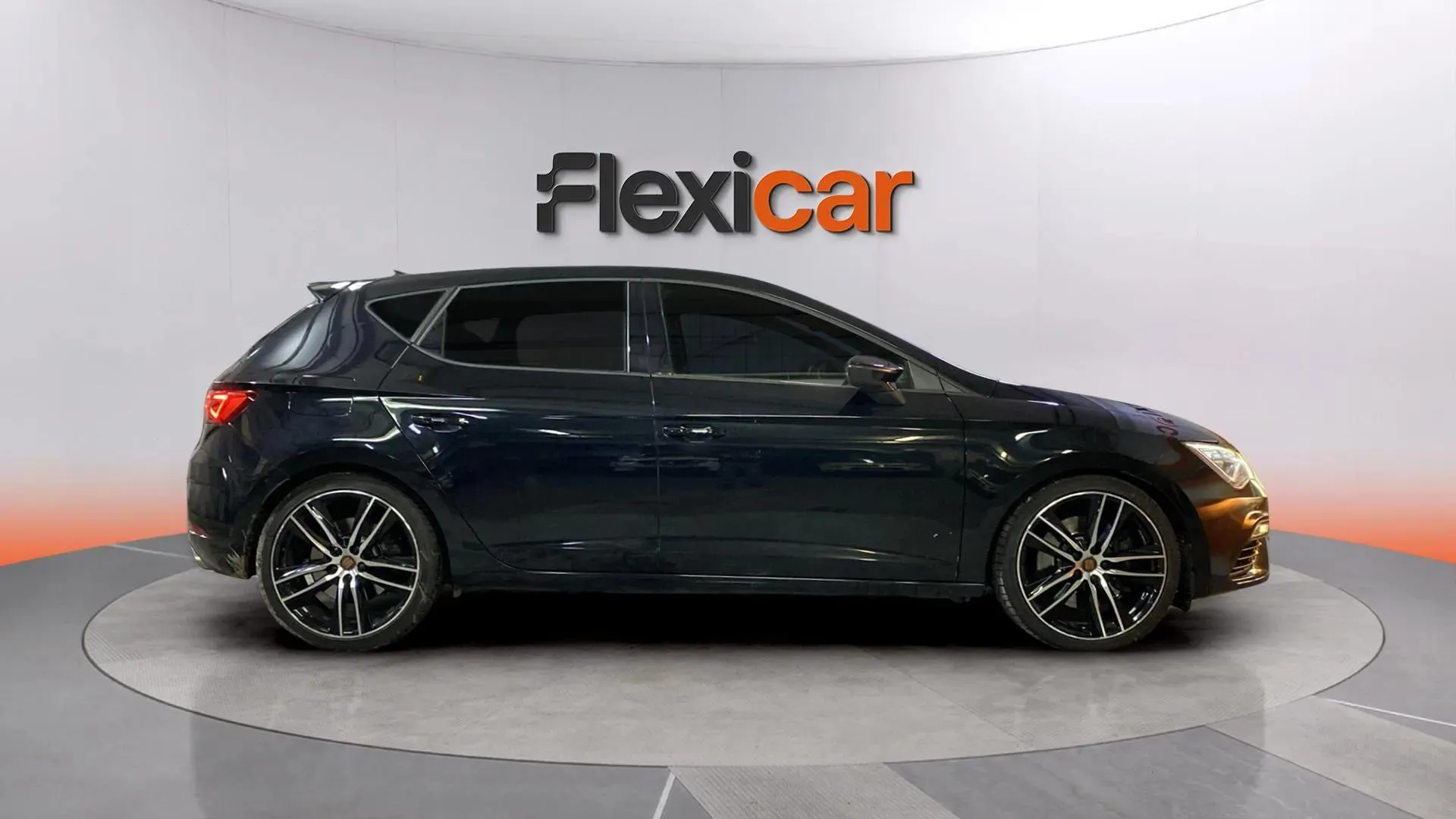 SEAT León 2.0 TSI DSG-7 Cupra - foto 8
