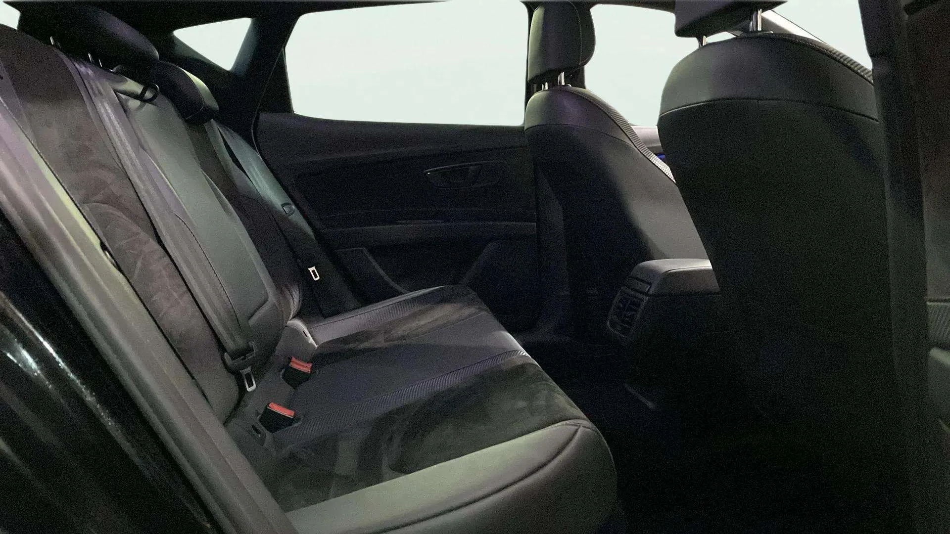 SEAT León 2.0 TSI DSG-7 Cupra - foto 12