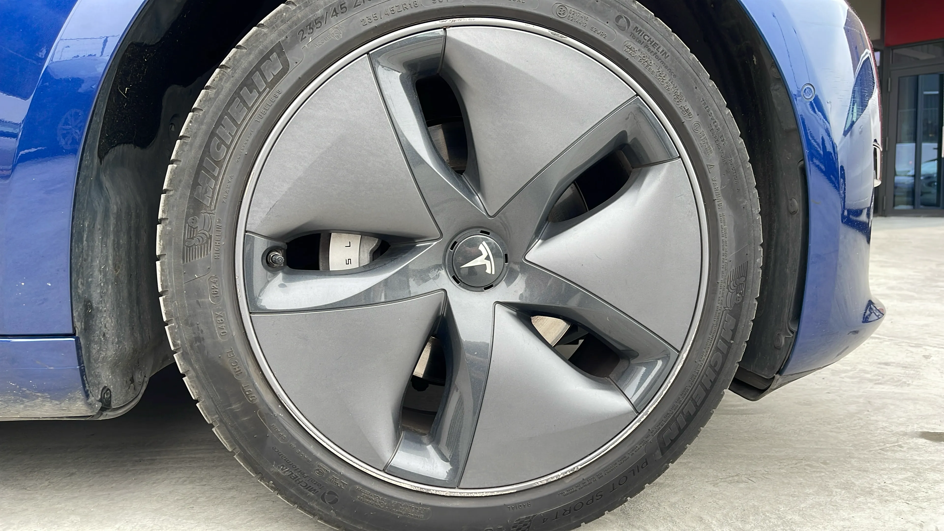 Tesla Model 3 Estándar Plus RWD - foto 19