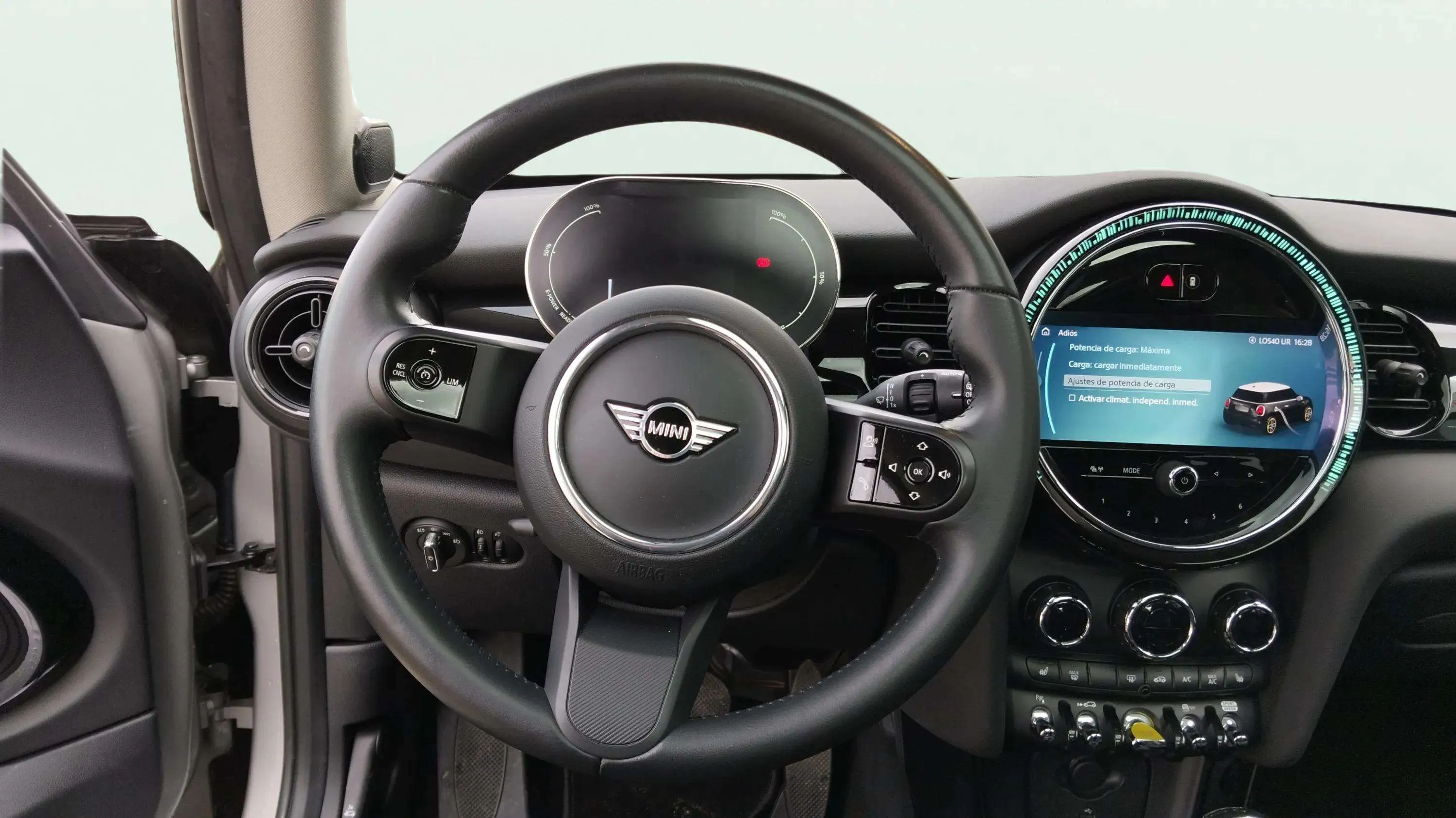 MINI Cooper SE - foto 12