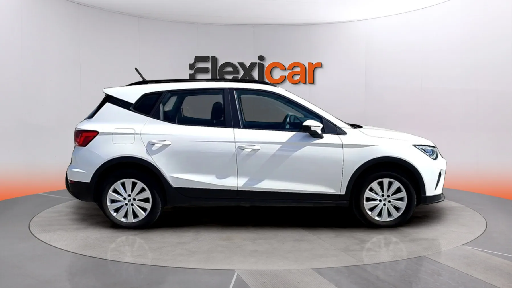 SEAT Arona 1.0 TSI Style - foto 8