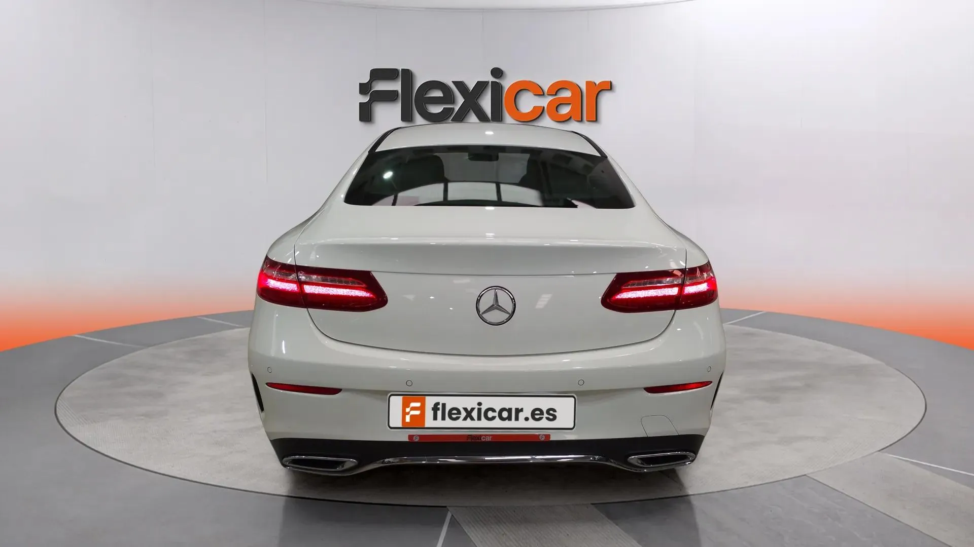 Mercedes-Benz Clase E Coupé E 220 d - foto 6