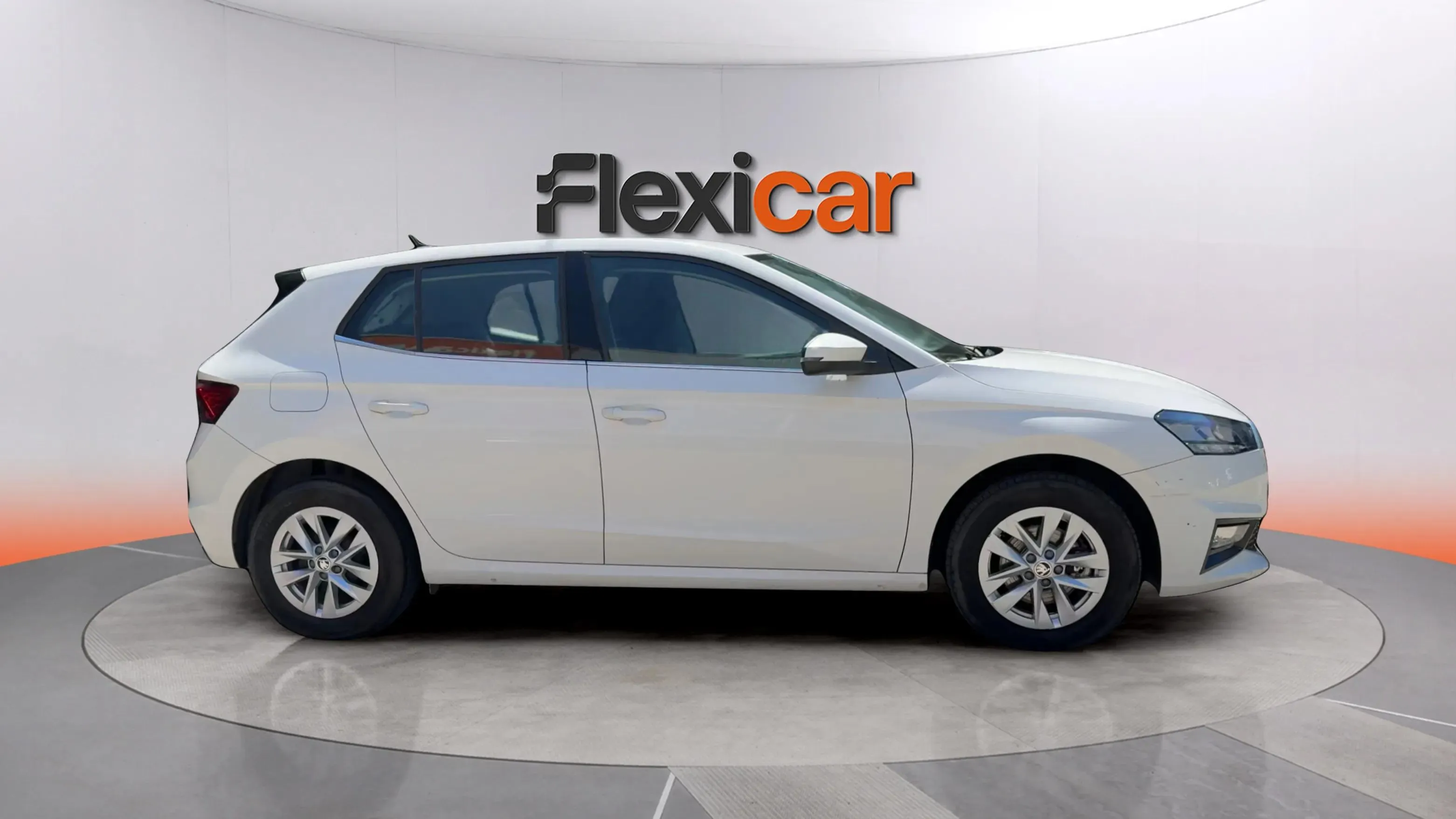 Škoda Fabia 1.0 MPI Active - foto 4