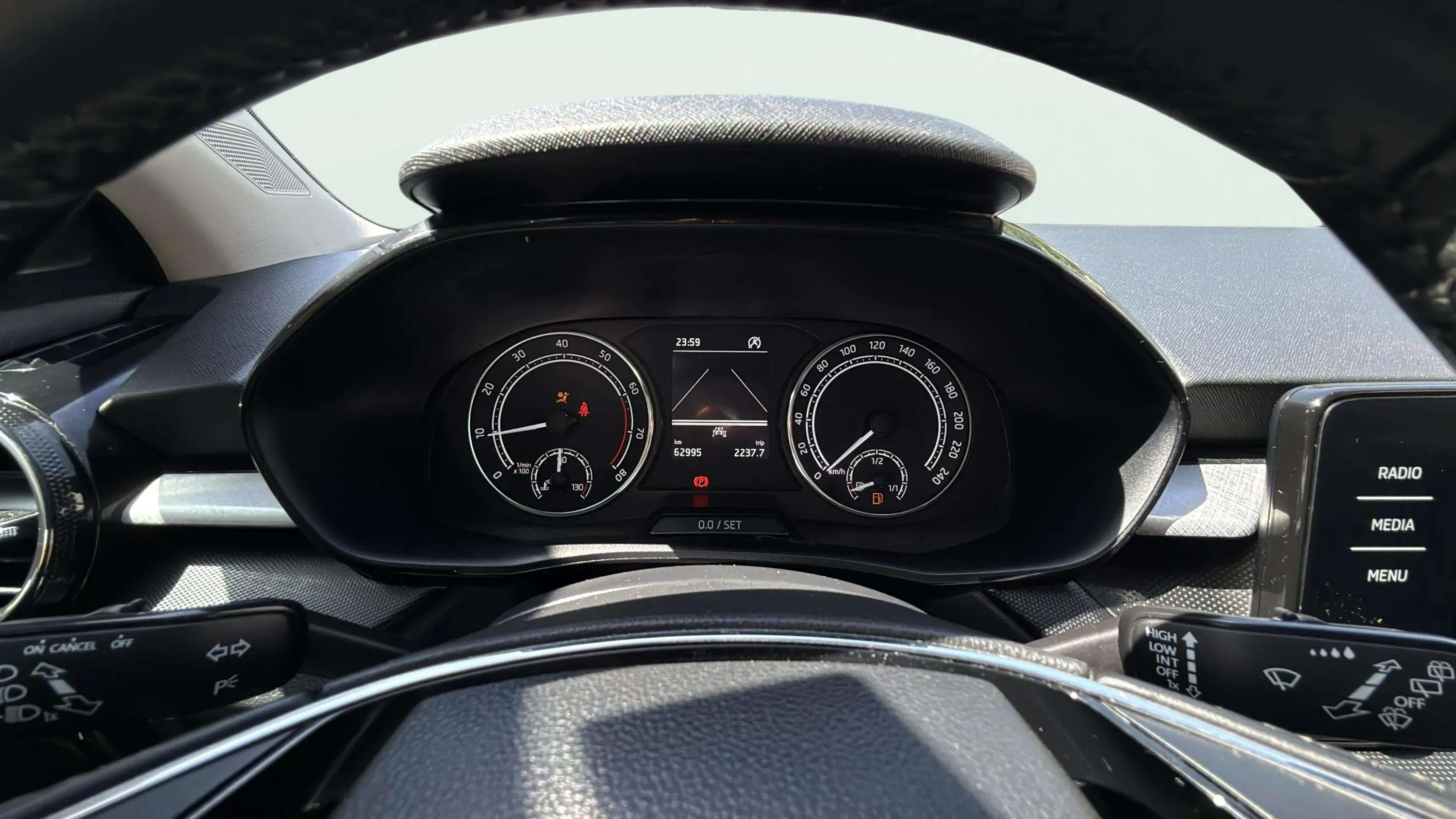 Škoda Fabia 1.0 MPI Active - foto 12