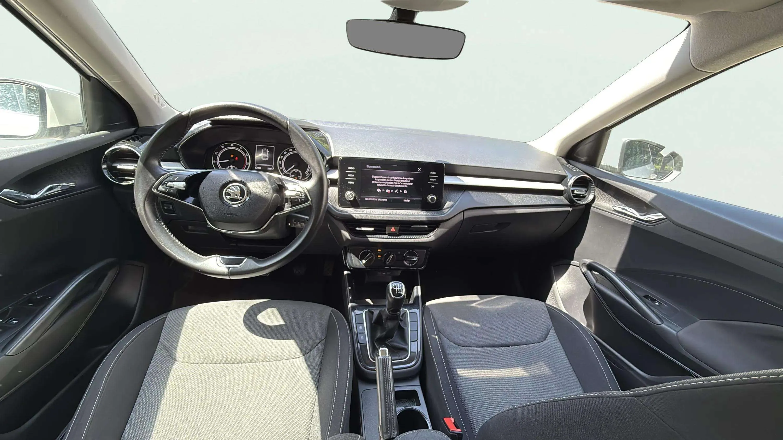 Škoda Fabia 1.0 MPI Active - foto 10