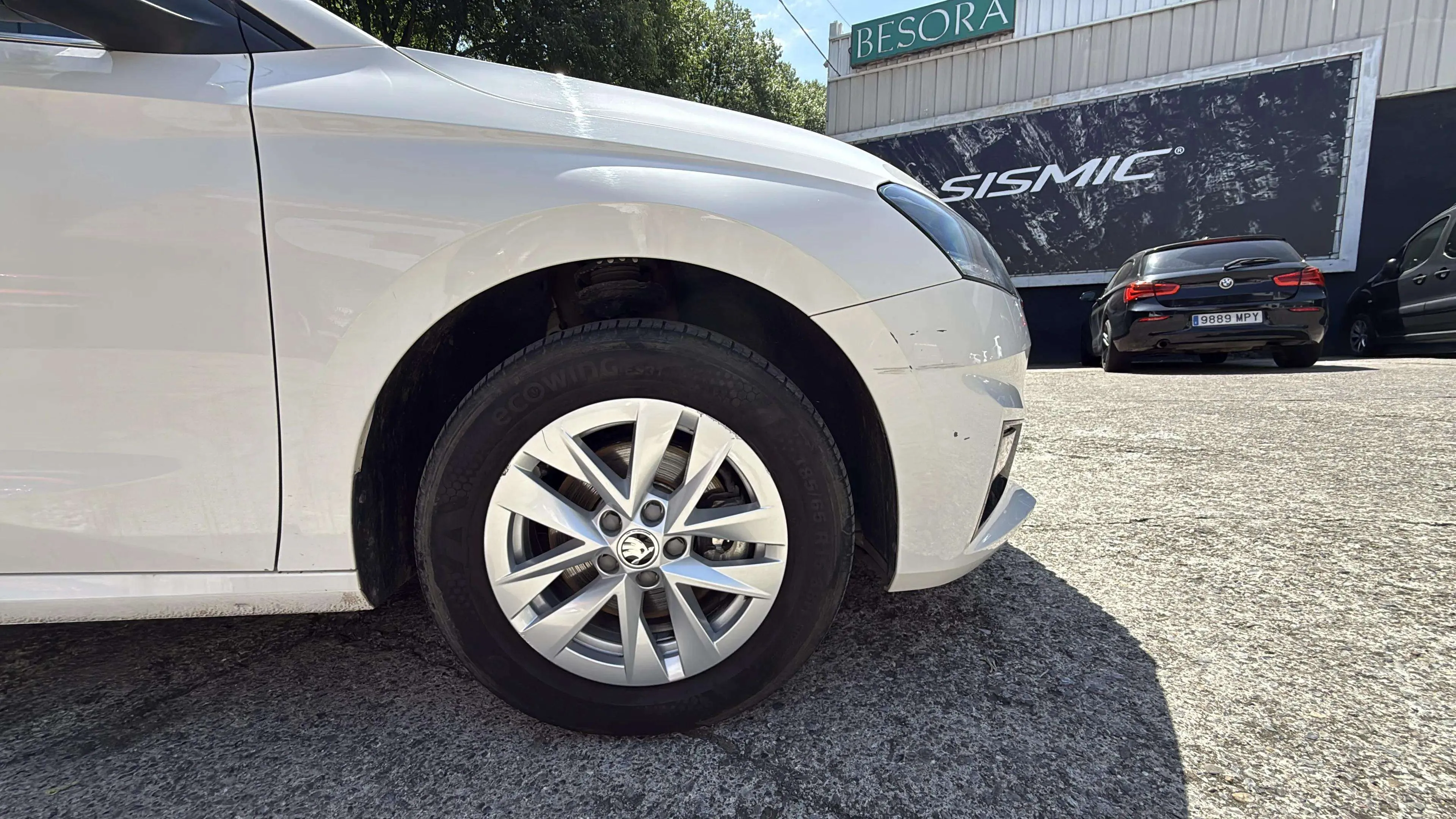 Škoda Fabia 1.0 MPI Active - foto 17
