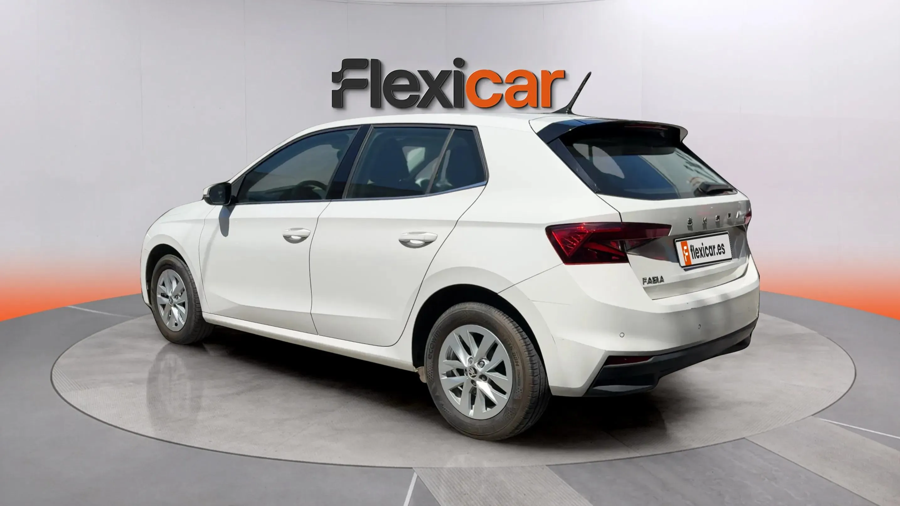 Škoda Fabia 1.0 MPI Active - foto 6