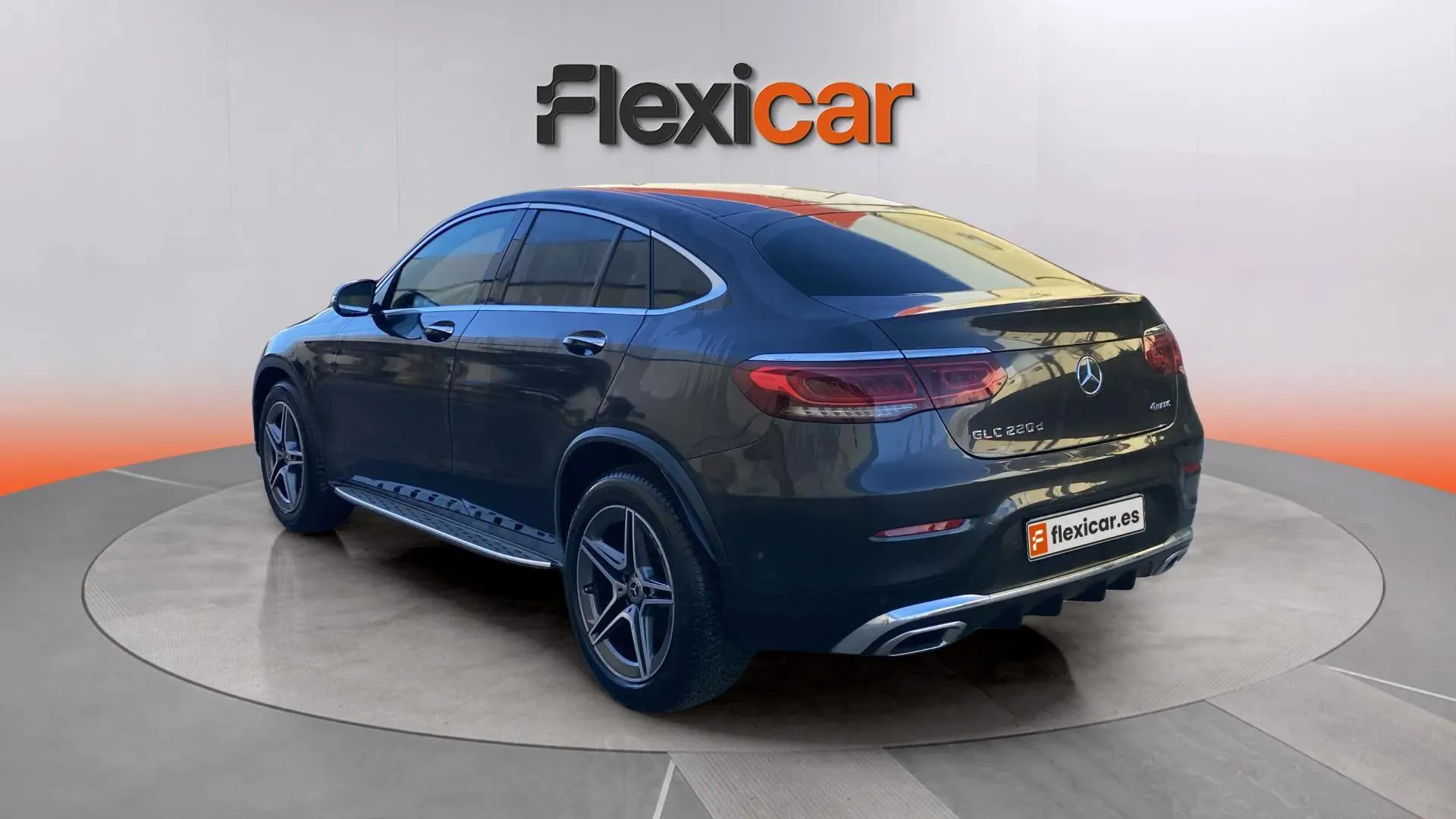 Mercedes-Benz GLC 220 d 4MATIC - foto 5