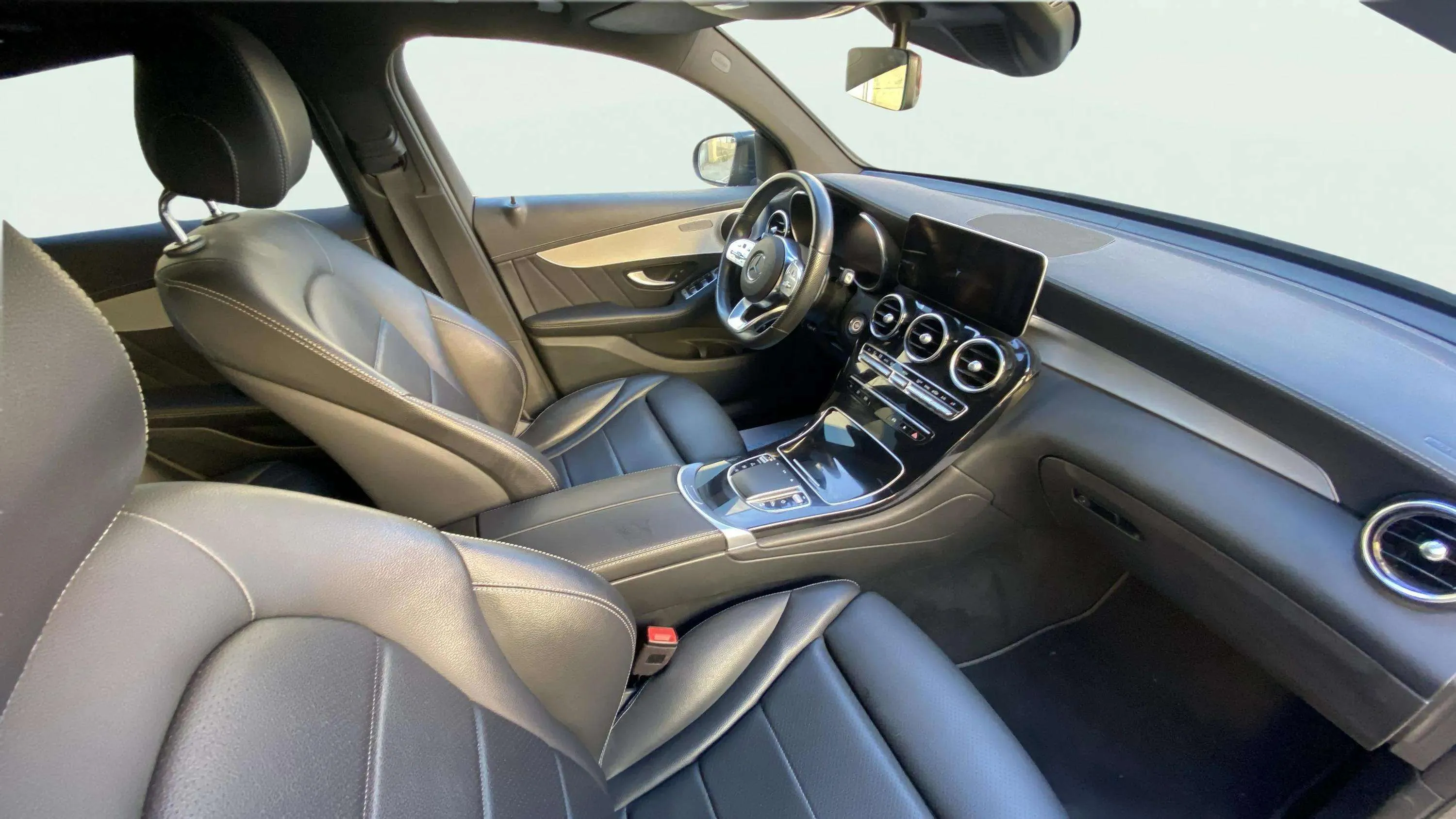 Mercedes-Benz GLC 220 d 4MATIC - foto 17
