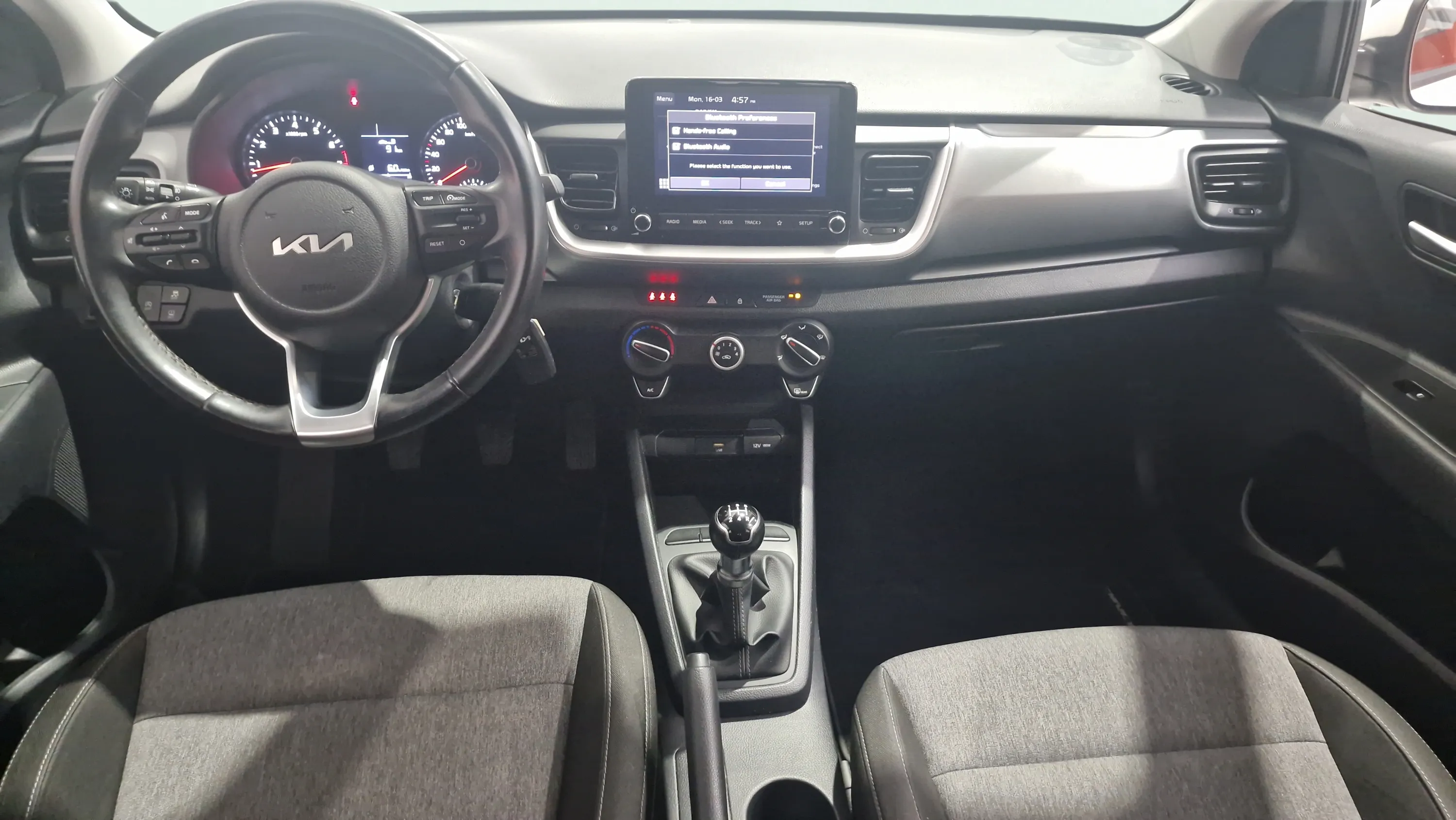 Kia Stonic 1.2 DPi Concept - foto 8