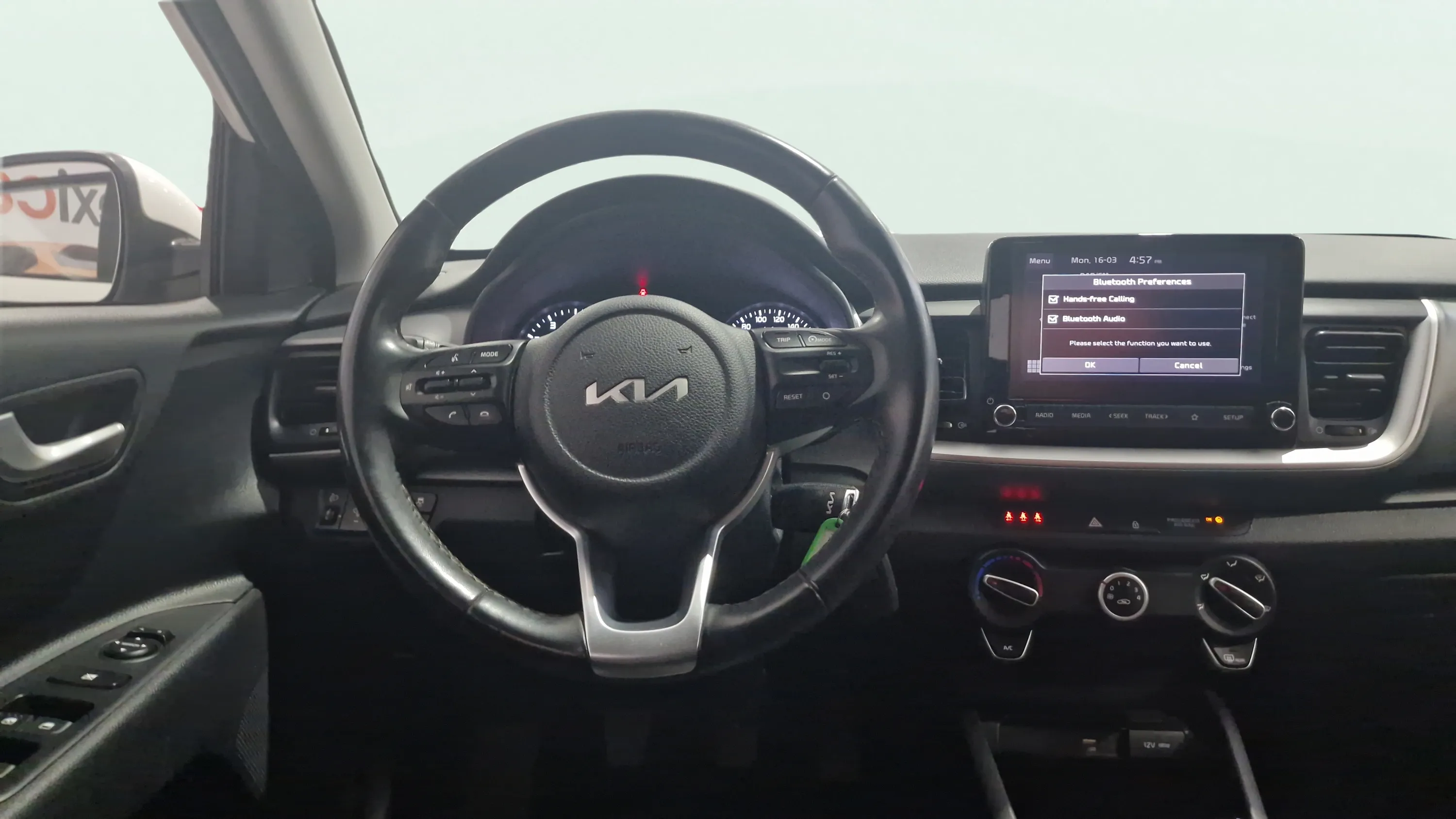Kia Stonic 1.2 DPi Concept - foto 9
